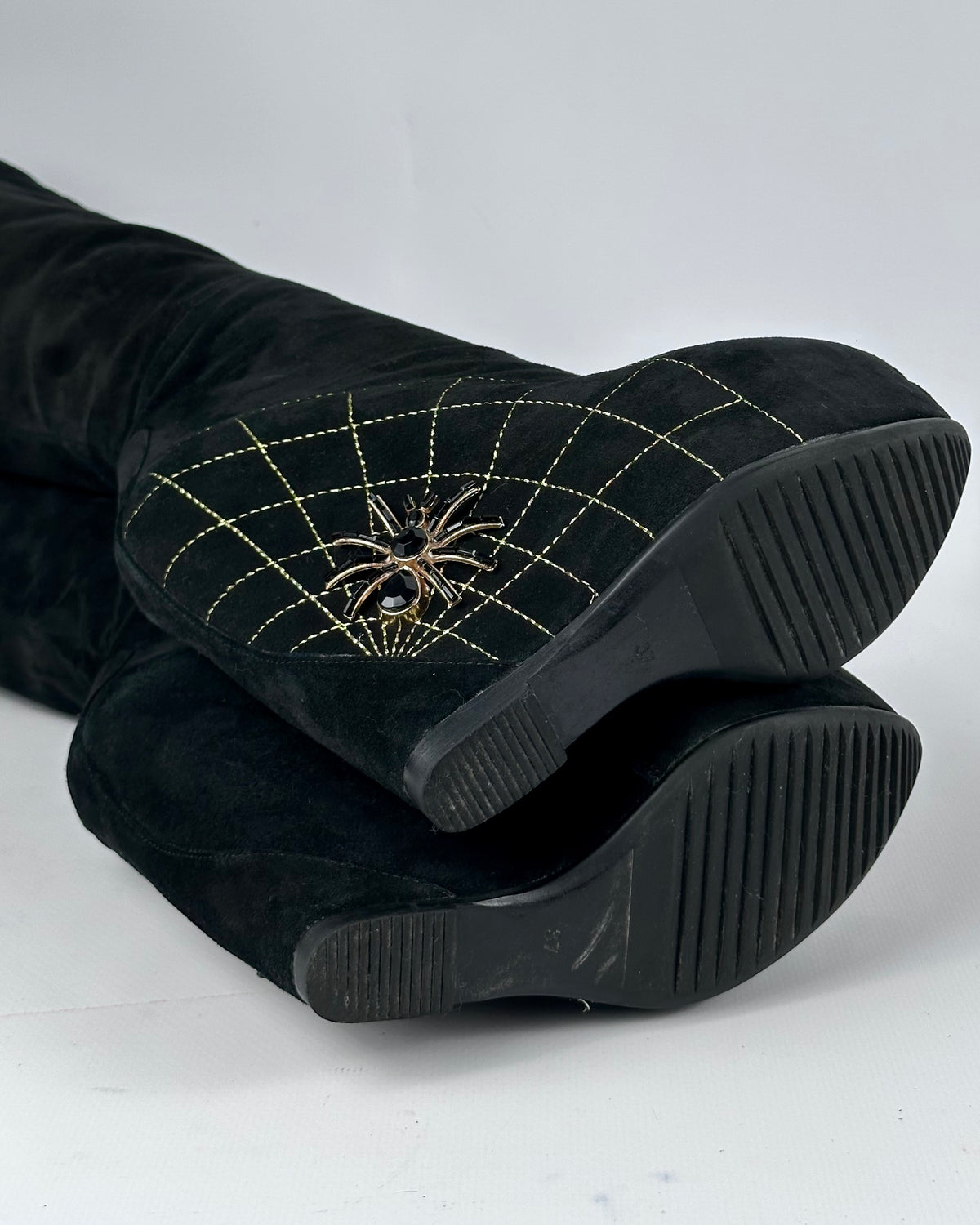 Vintage Spiderweb Wedge Boots — 35 & 37