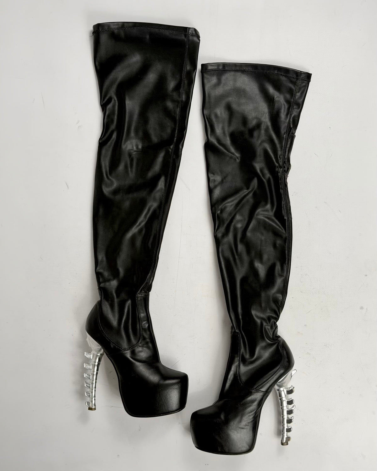 GML Over The Knee Spine Heel Boots — 37