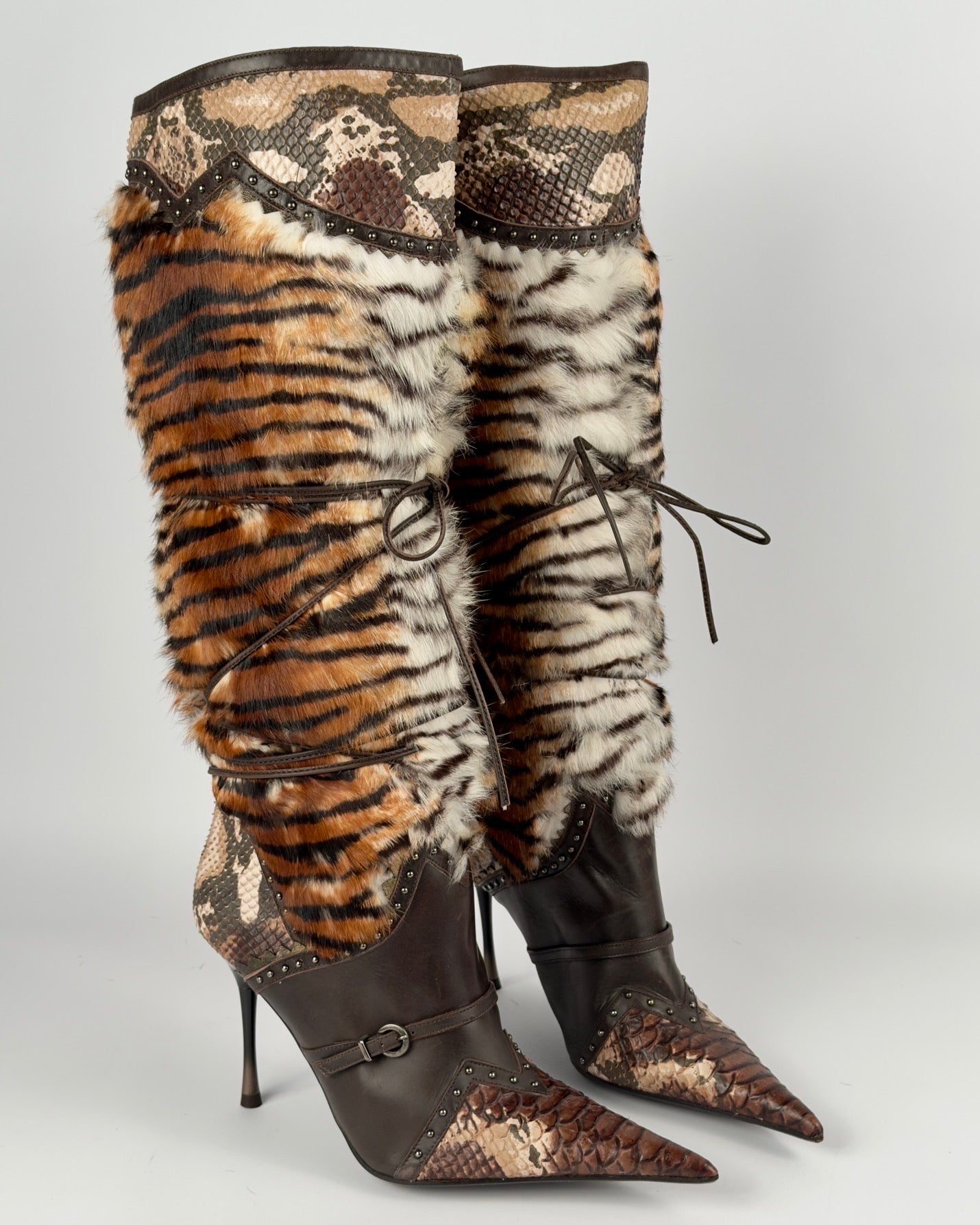 El Dante’s Couture Vintage Fur Boots — 39