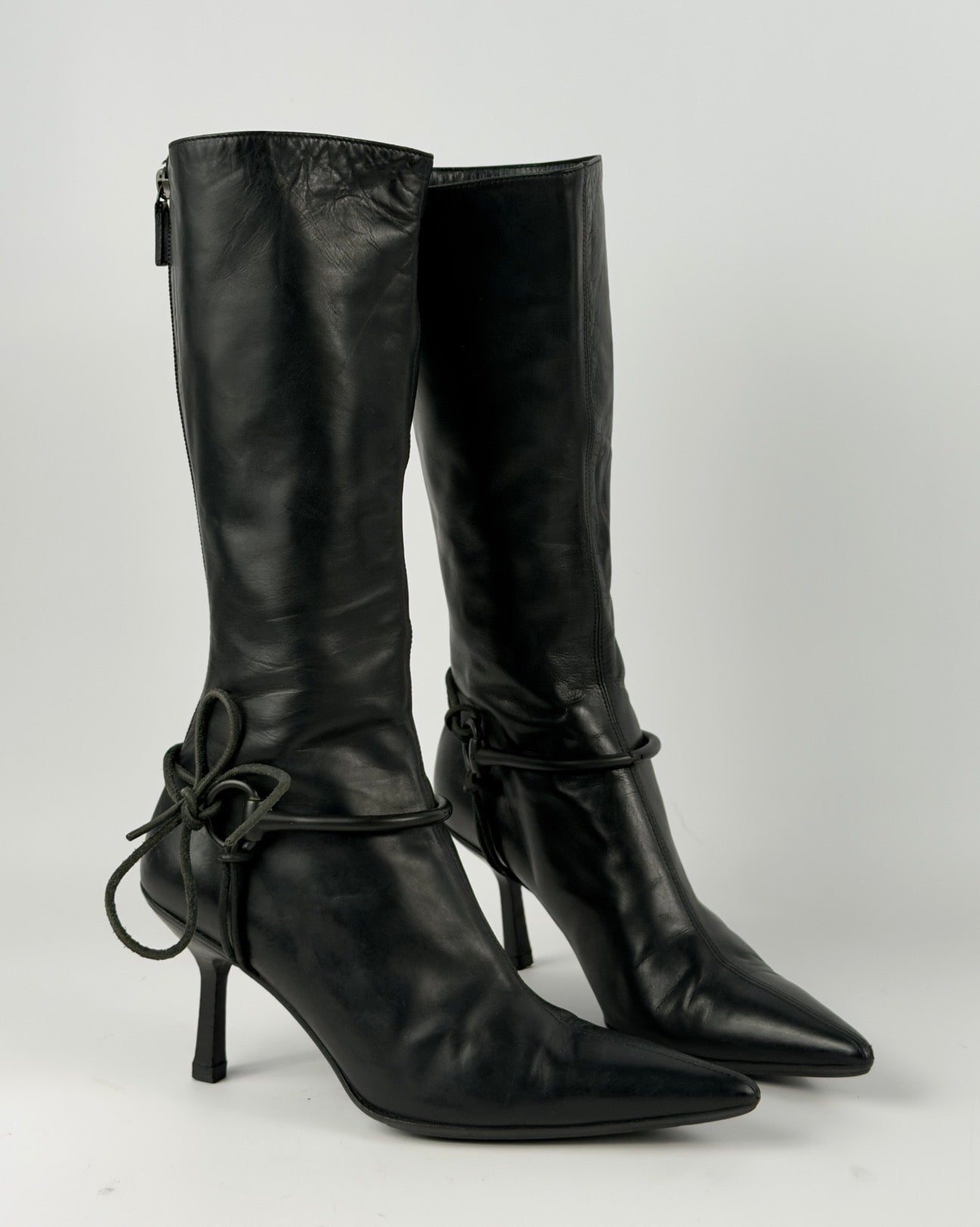 GUCCI BY TOM FORD AW99 HORSEBIT HARNESS RIDING HEEL BOOTS — 36.5