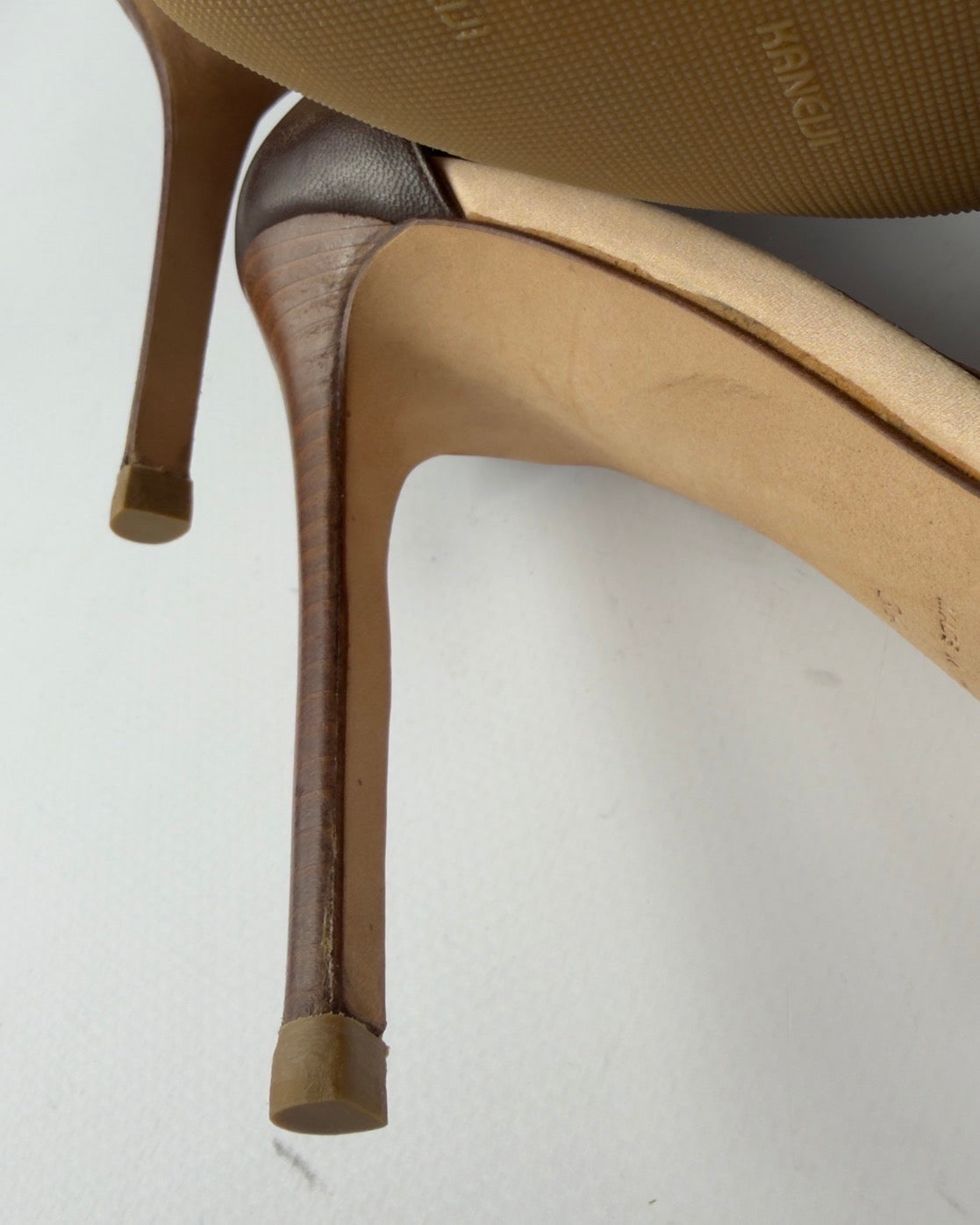 Sergio Rossi Seashells Gladiator Cut Out Boots — 39