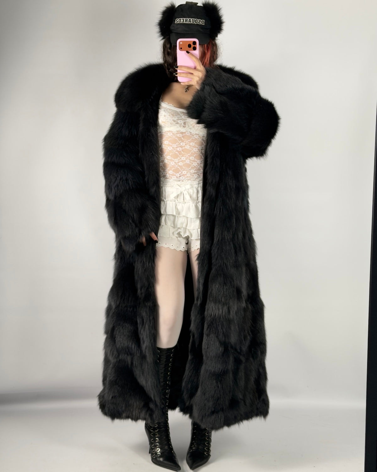 Vintage Fox Fur Lightweight Fluffy Coat — S/XL