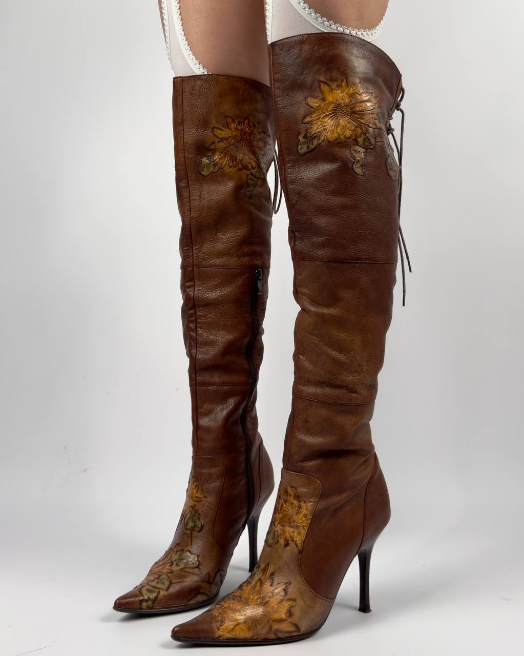 Vintage Italian Leather Boots — 39