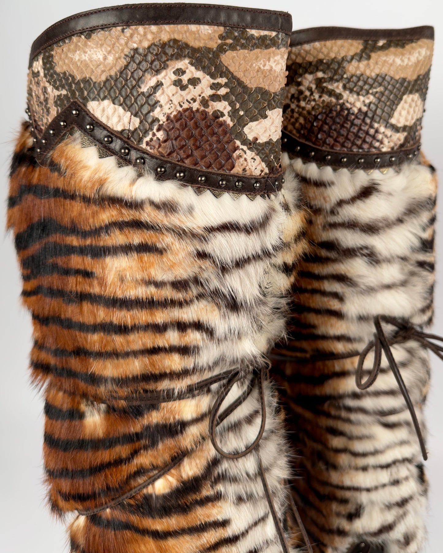 El Dante’s Couture Vintage Fur Boots — 39