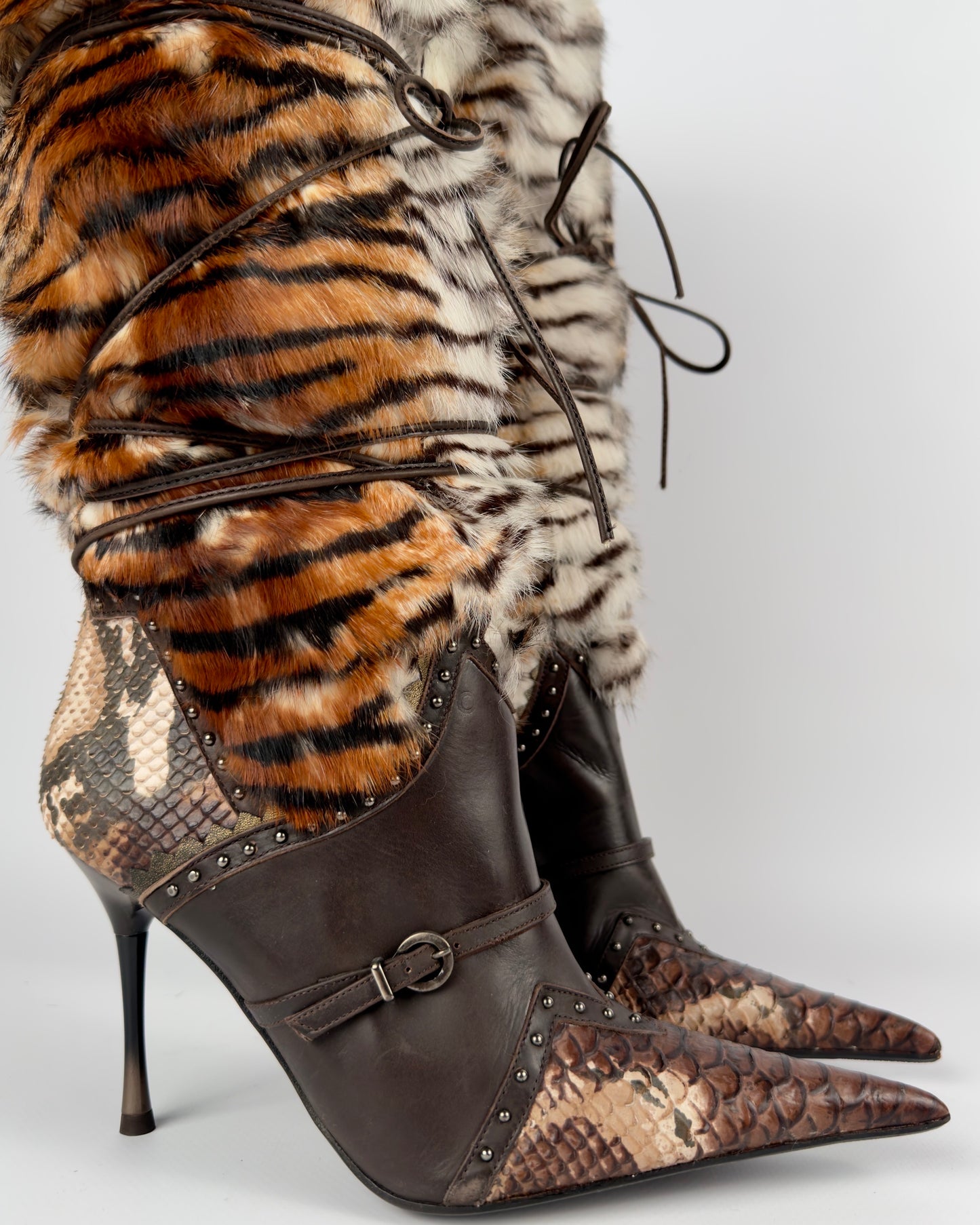 El Dante’s Couture Vintage Fur Boots — 39