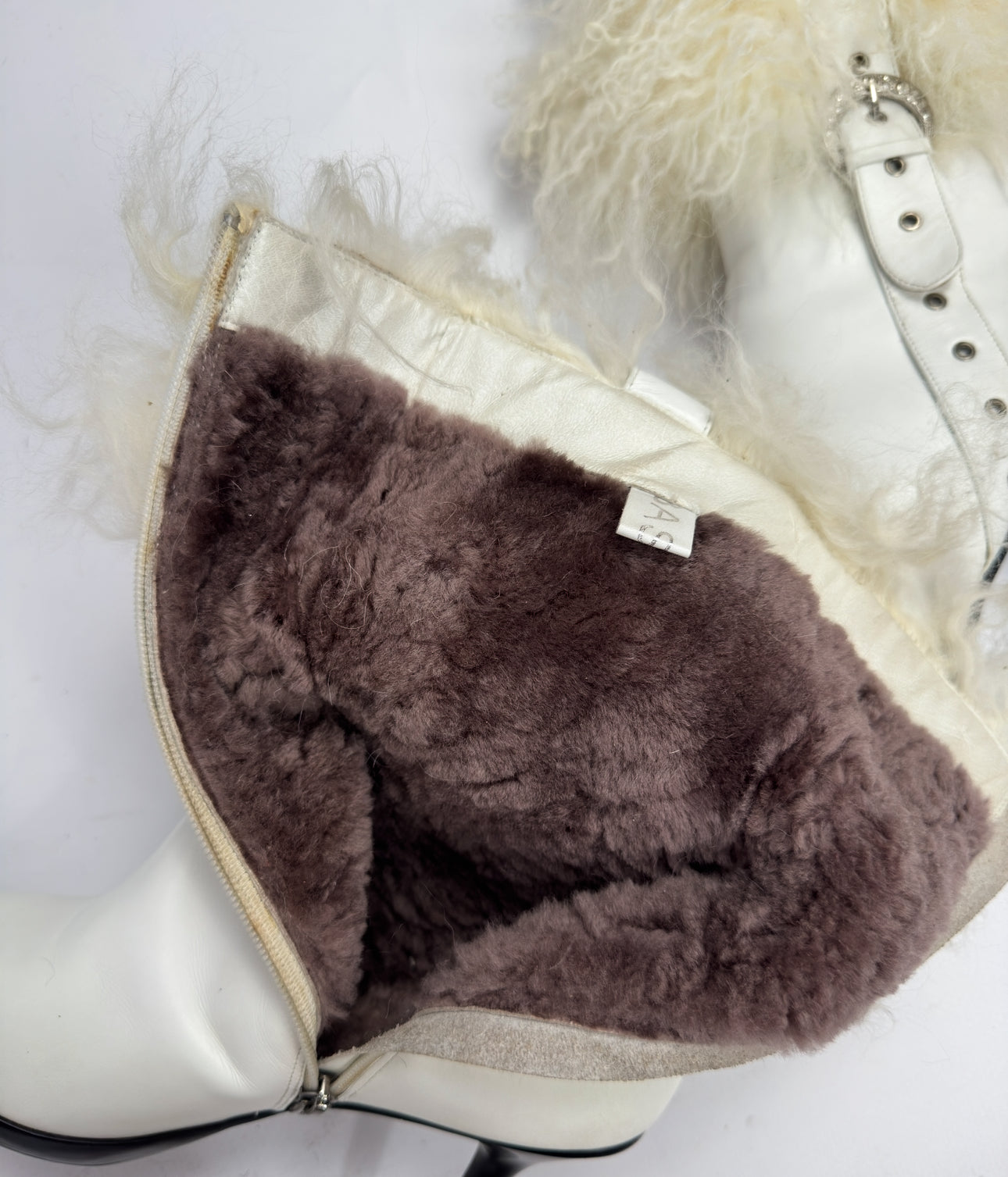 Vintage Fur Winter Boots — 40