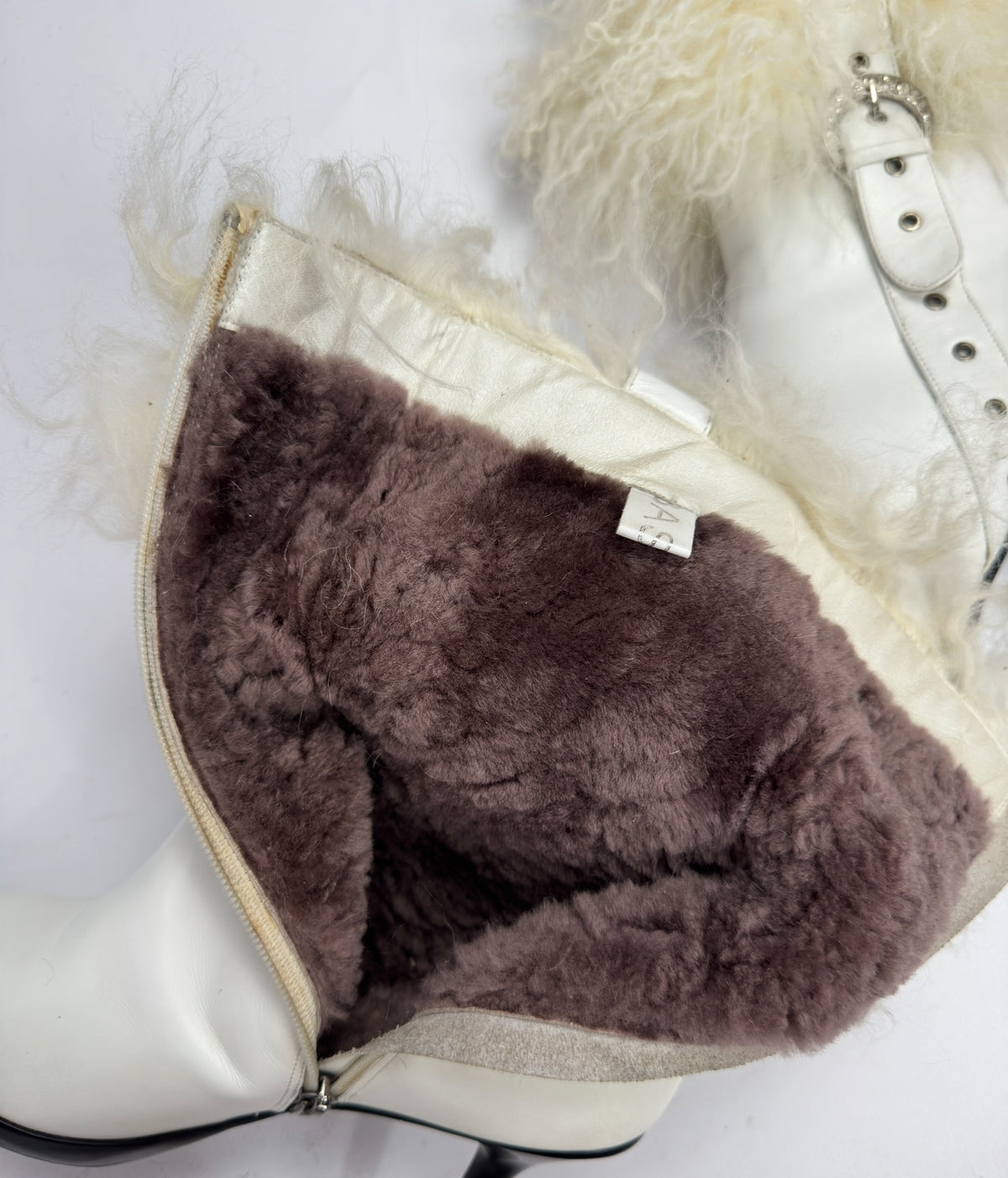Vintage Fur Winter Boots — 40