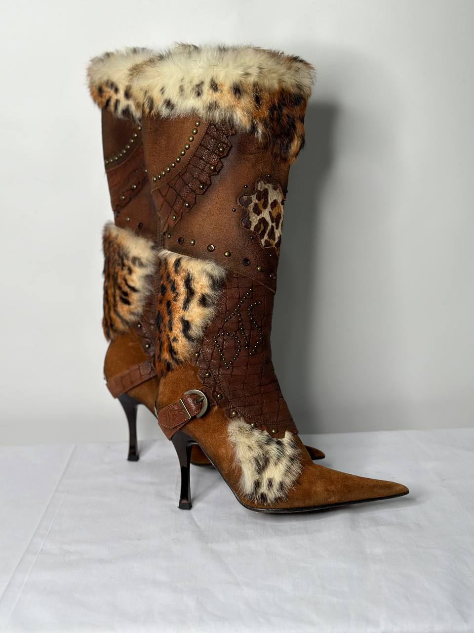 El Dantes Couture Vintage Fur Heel Boots — 37
