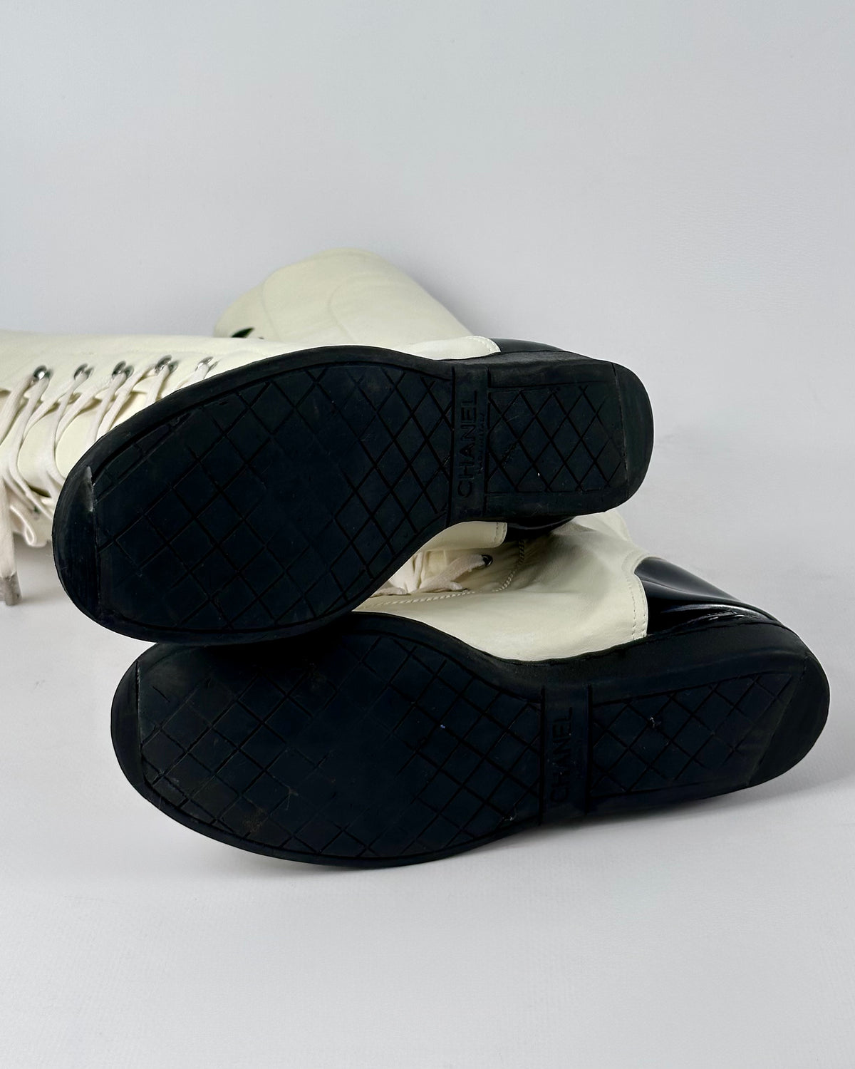 Chanel Vintage Leather Boots — 38