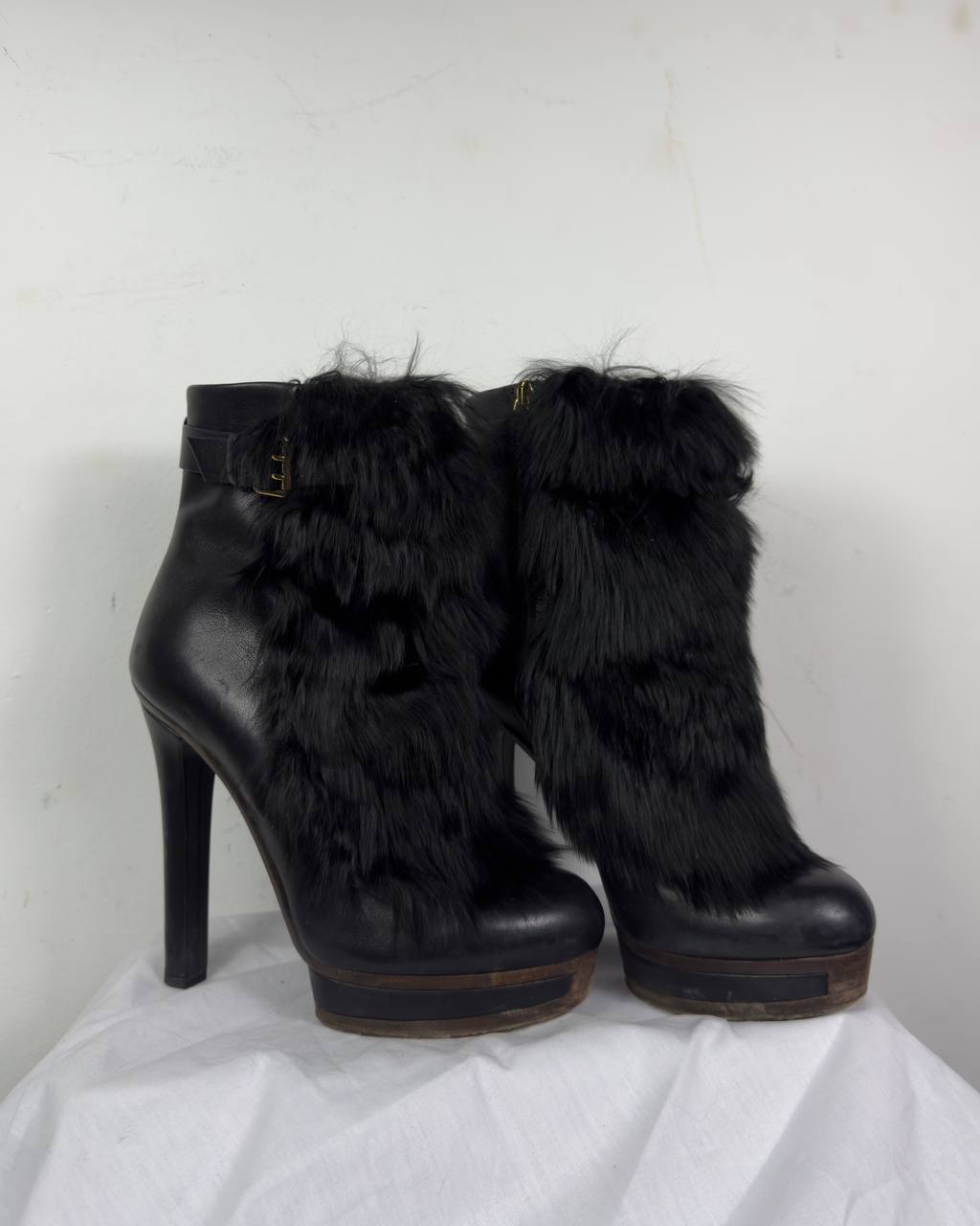 Gucci Vintage Leather Fur Platform Boots 38/38.5
