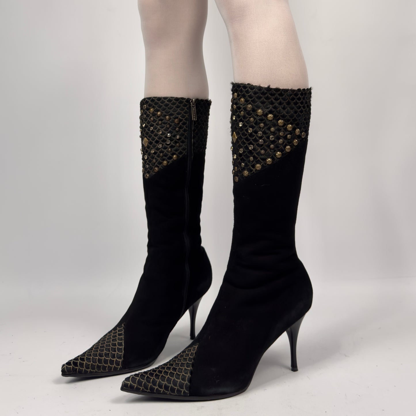 Vintage Italian Suede Winter Boots — 40