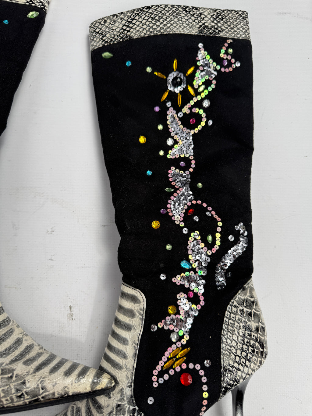 Vintage Vegan Beaded Boots — 40