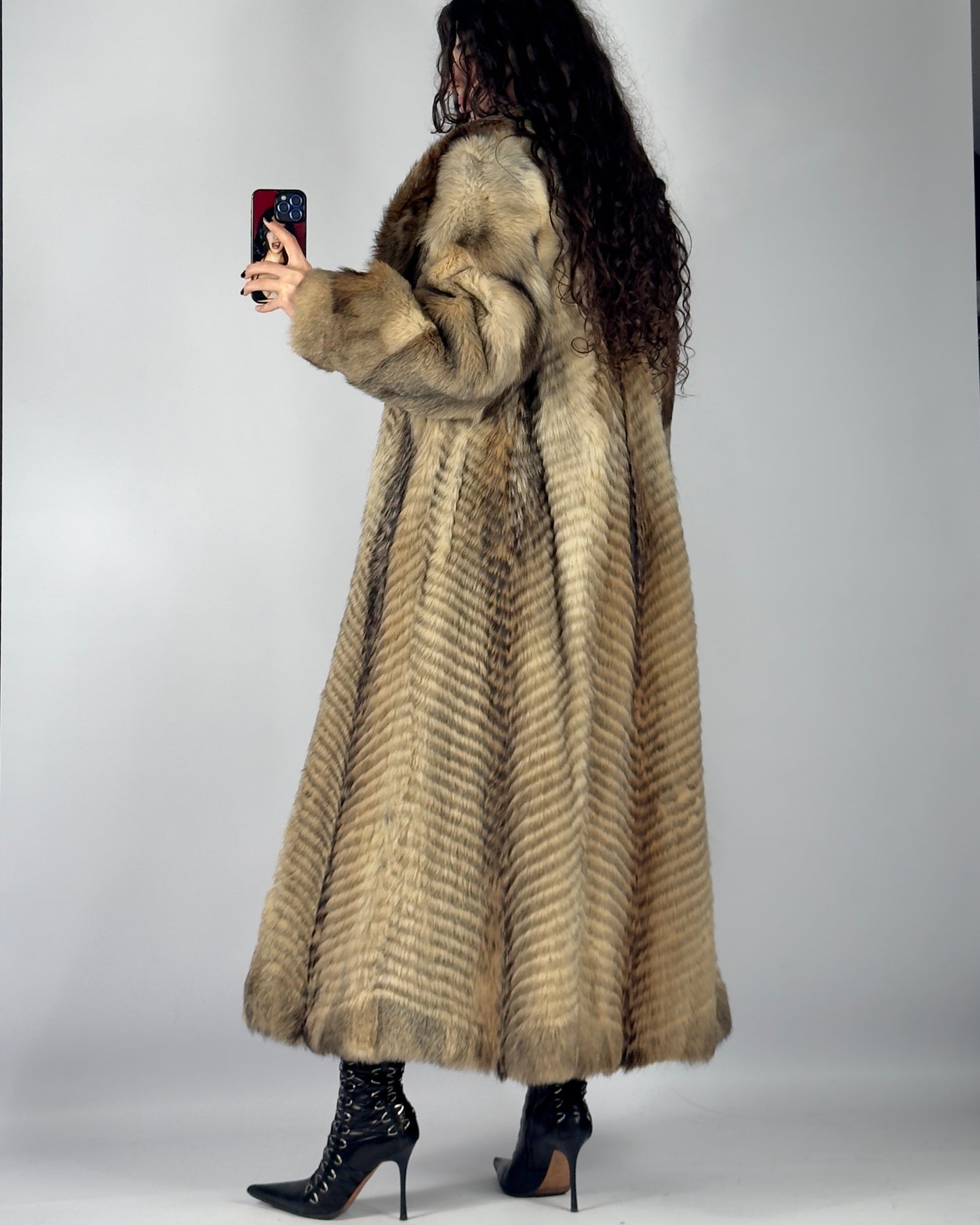 Vintage Fur Coat — S/L