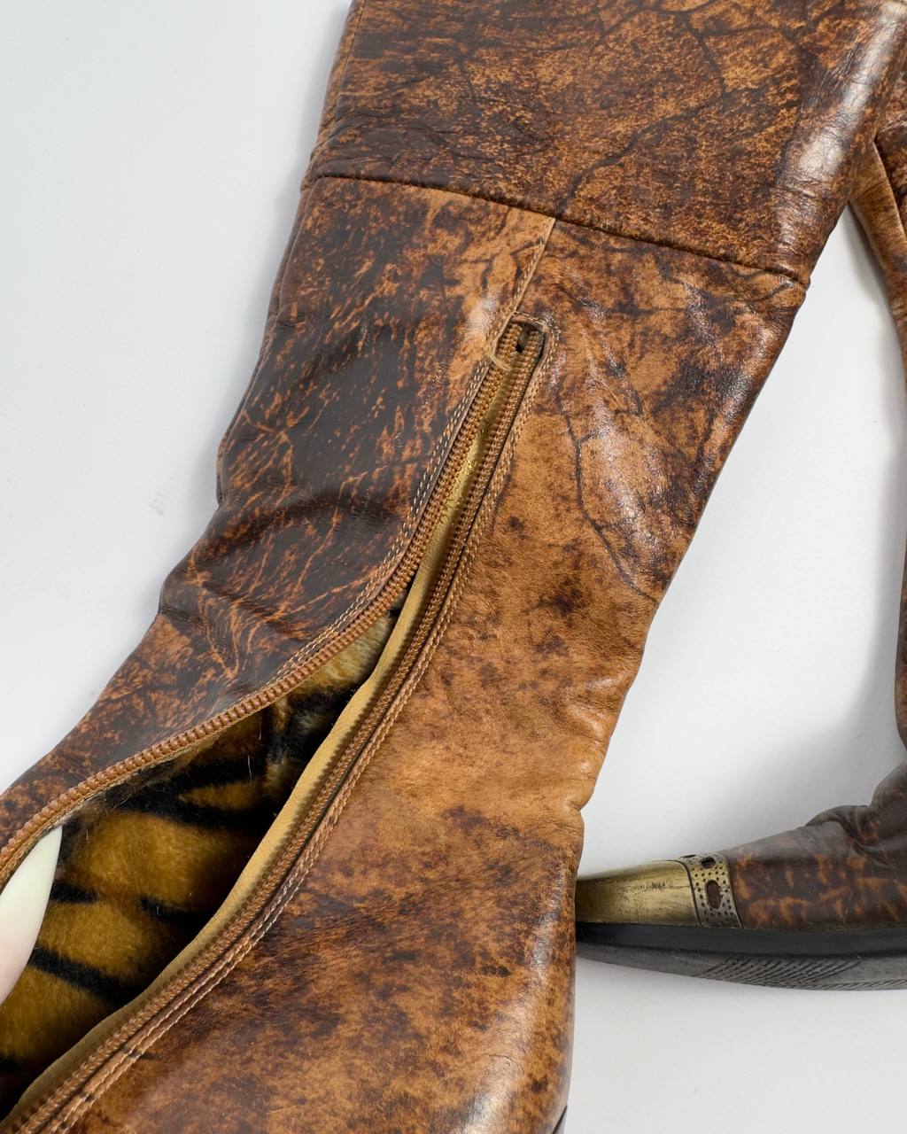 Vintage Italian Leather Boots — 37