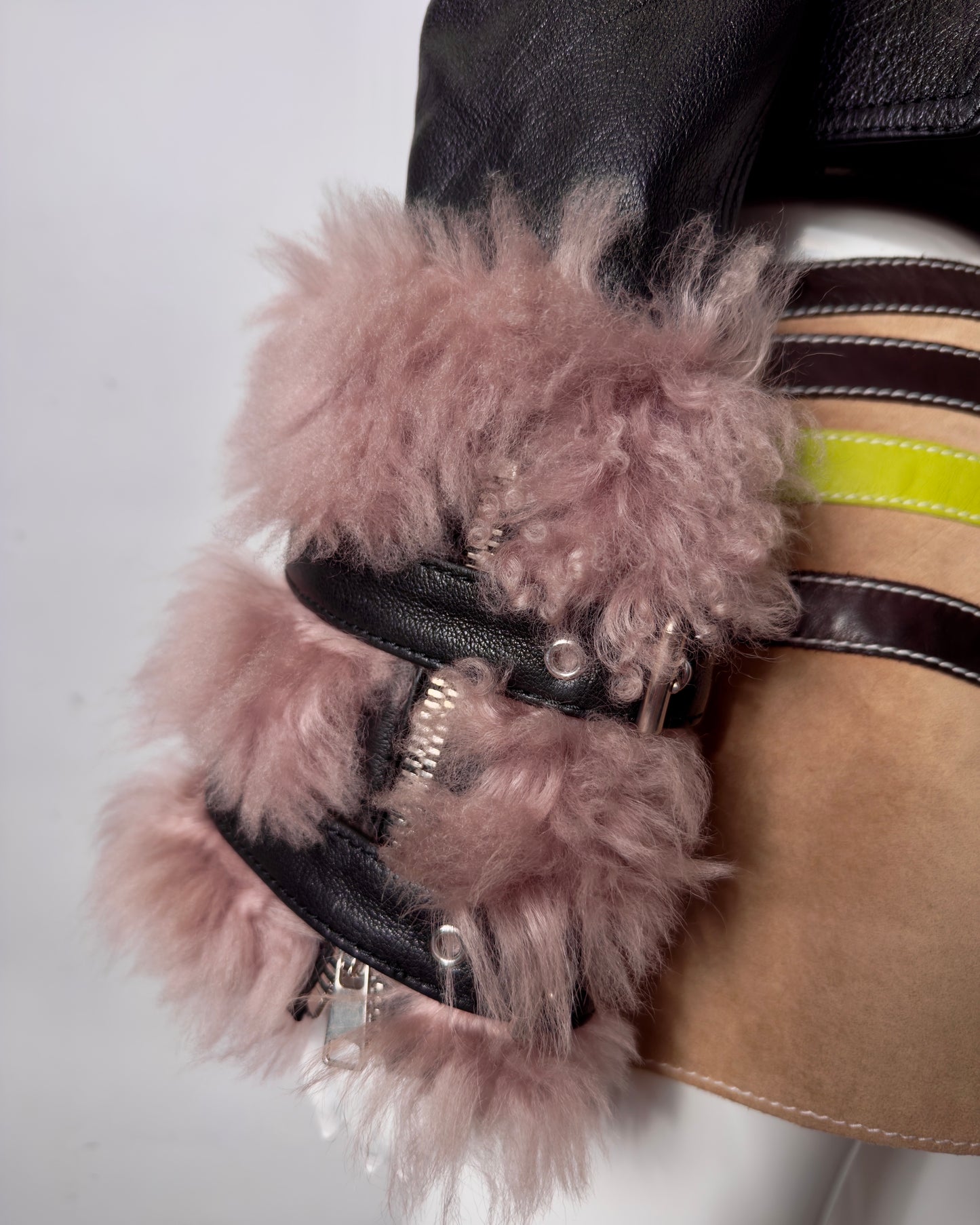 Alexander McQueen F/W 17-18  Fur Leather Runway Moto Jacket XXS-S