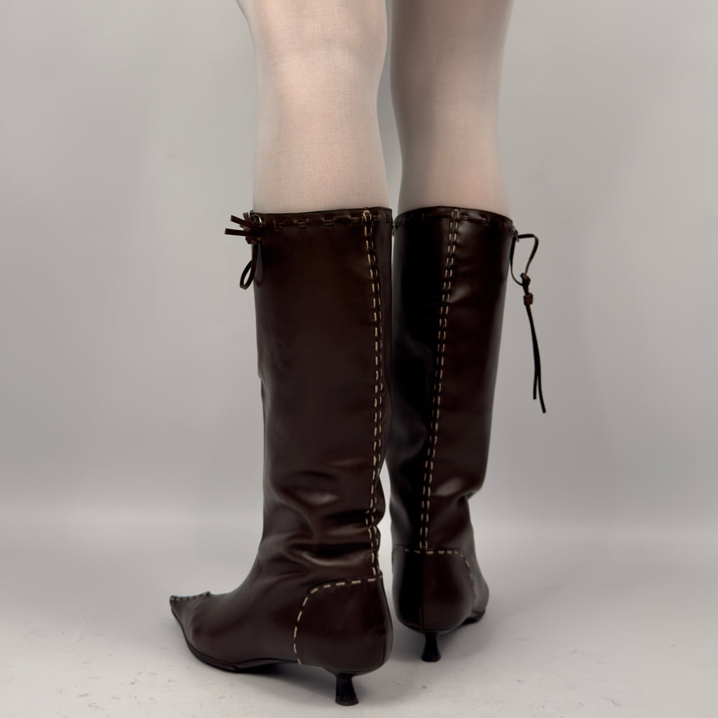 Fendi Brown Leather Kitten Heel Tube Boots — 37.5