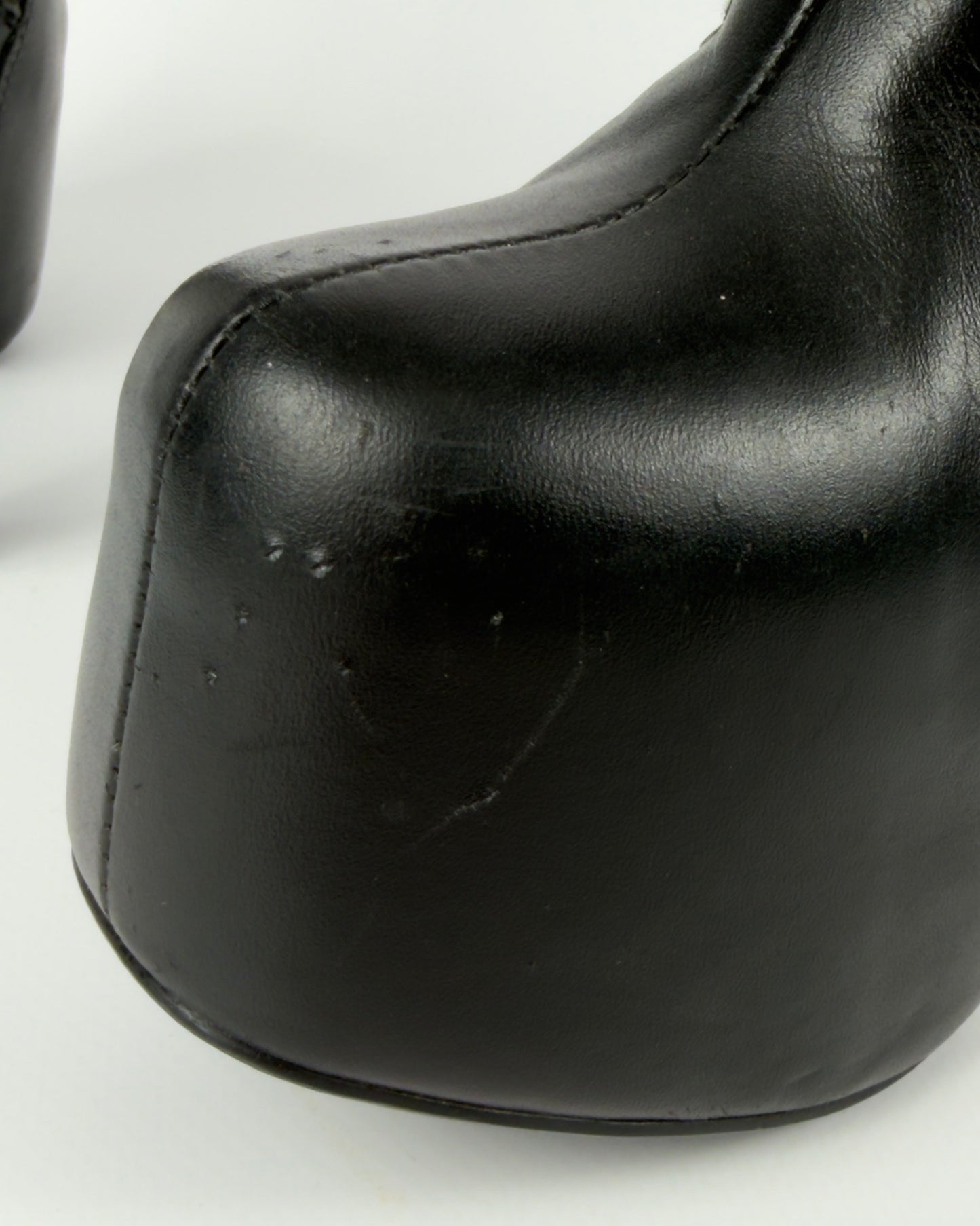 Gianmarco Lorenzi Spine Heel Boots — 40