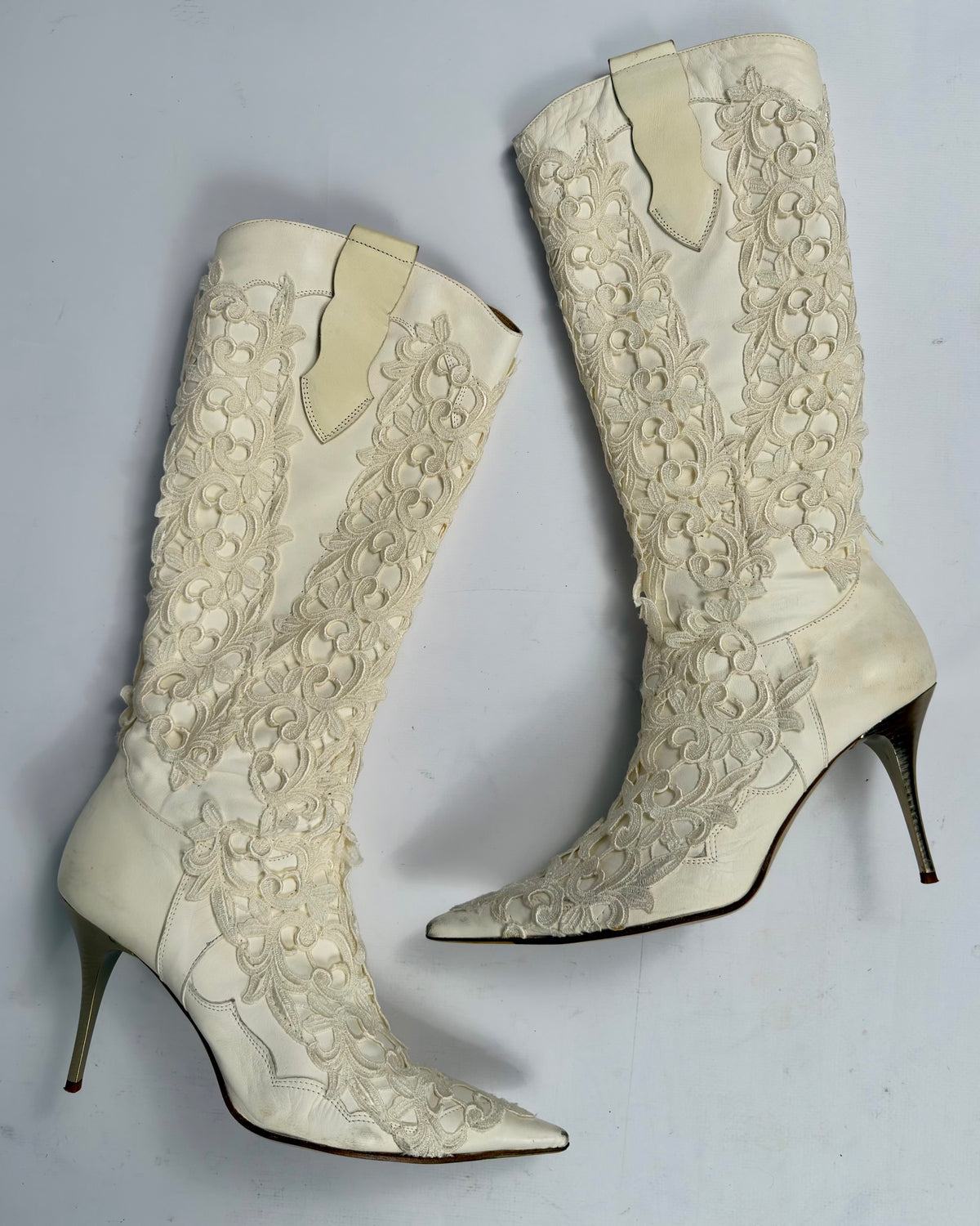 Vintage Italian Lace Appliqué Leather Boots — 40