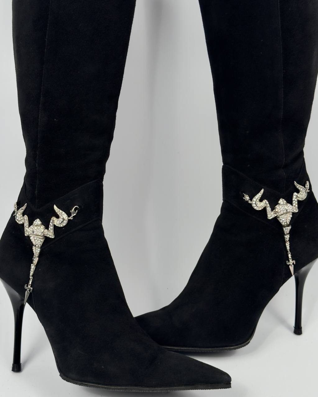 Cesare Paciotti Vintage Italian Scorpion Suede Boots — 37/37.5