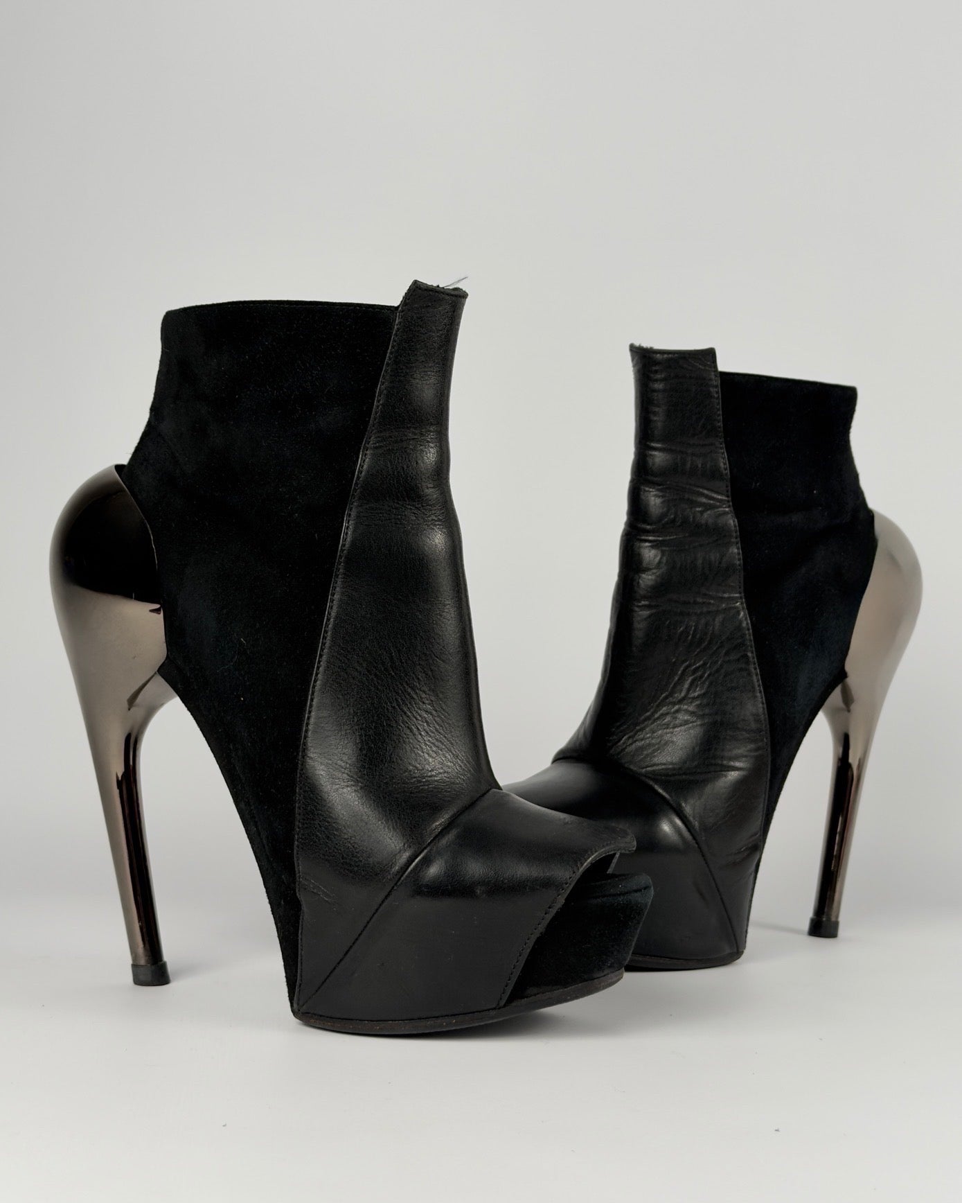 Gareth Pugh S/S 2013 Heel Boots — 37/38