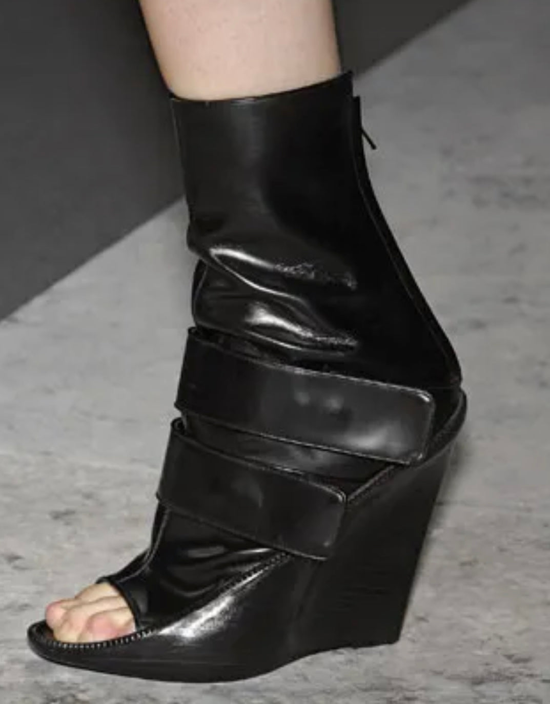 Givenchy 2008 Peep Toe Boots 38/38.5