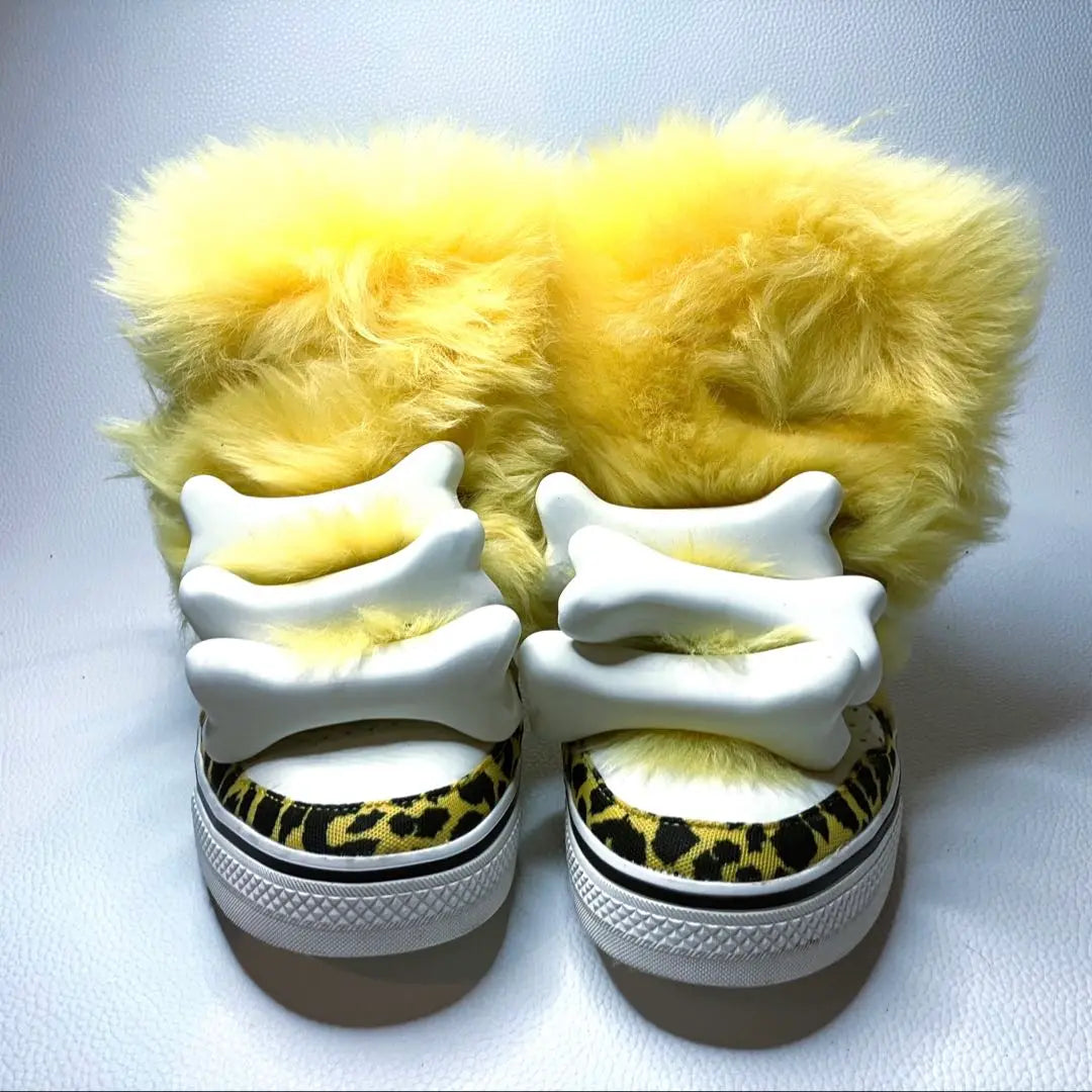 Jeremy Scott x Adidas Caveman Fur Bone Sneakers — 36