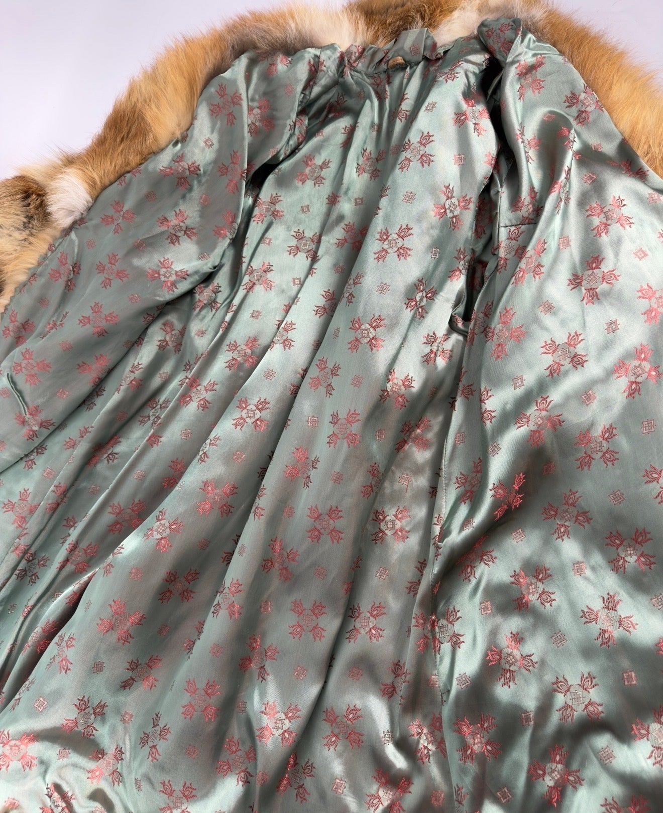 Vintage Red Fox Fluffy Fur Coat — M/XL