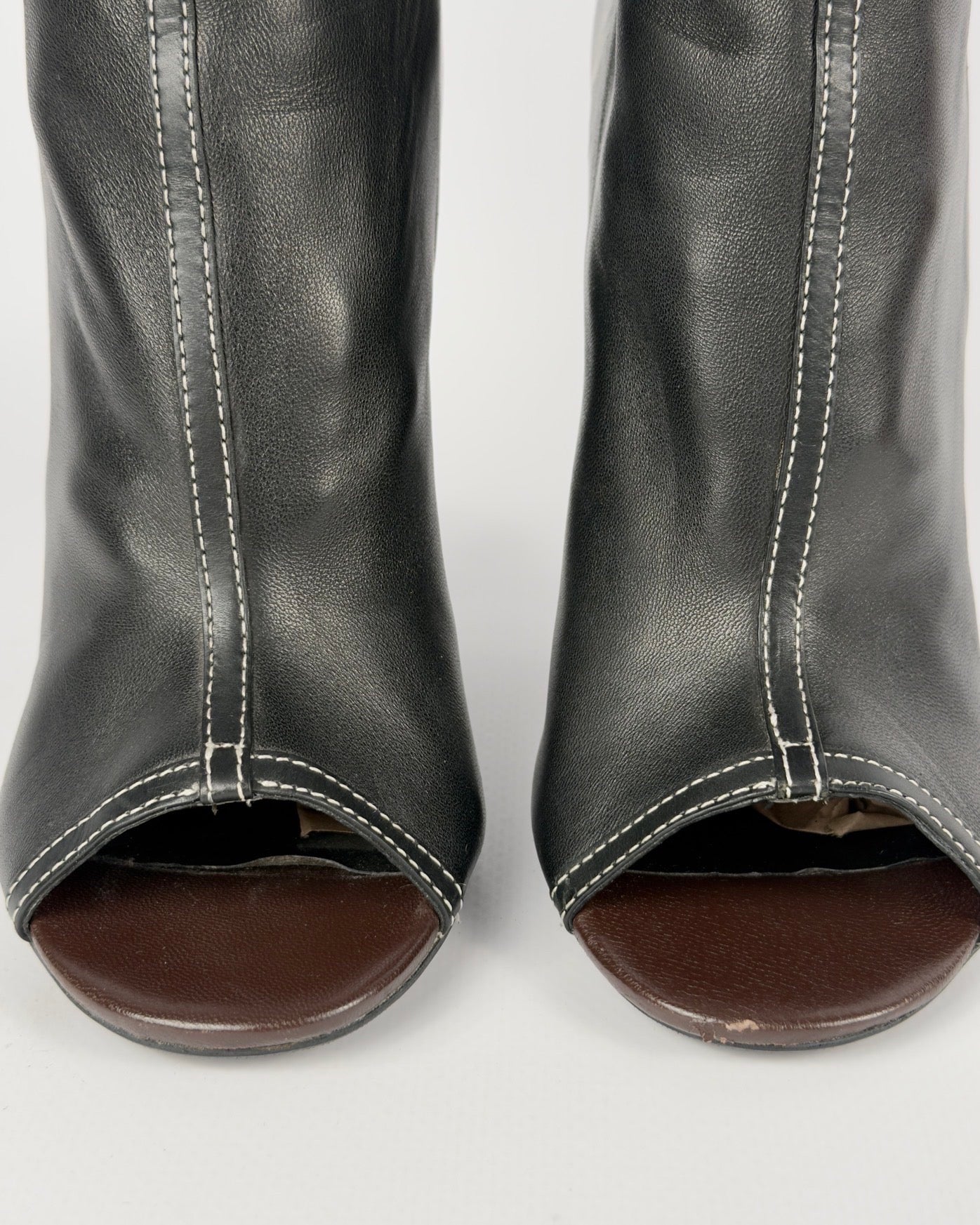 Givenchy S/S 2015 Narlia Runway Leather Ankle Boots — 39