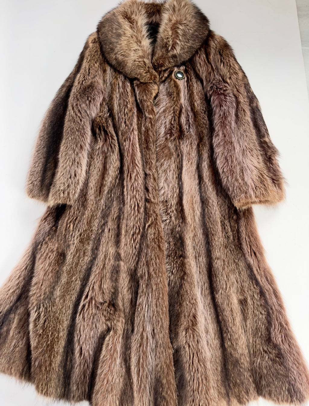Vintage Brown Fur Coat — M/XL