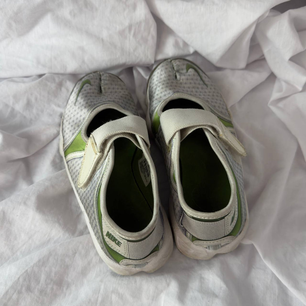 Nike Rift Tabi Vintage Silver Ballet Flats — 36/36.5