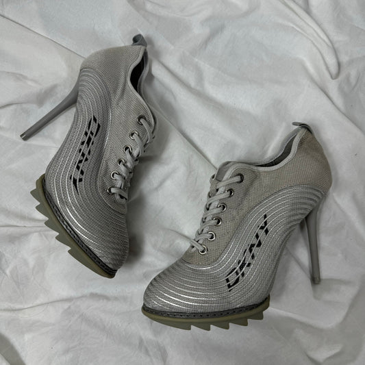 DKNY Vintage Sneaker Heels 38/39
