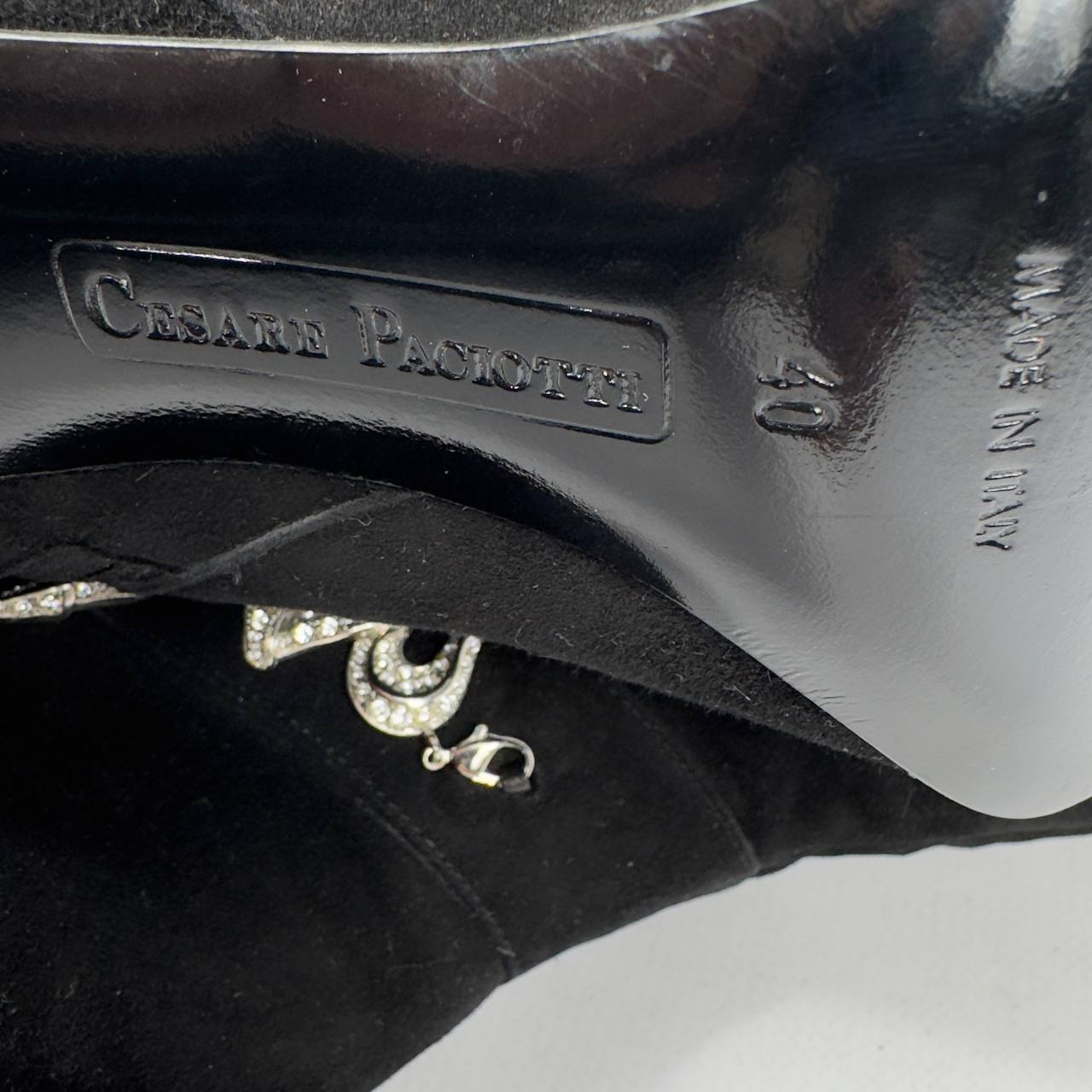 Cesare Paciotti Vintage Italian Scorpion Suede Boots — 39.5/40