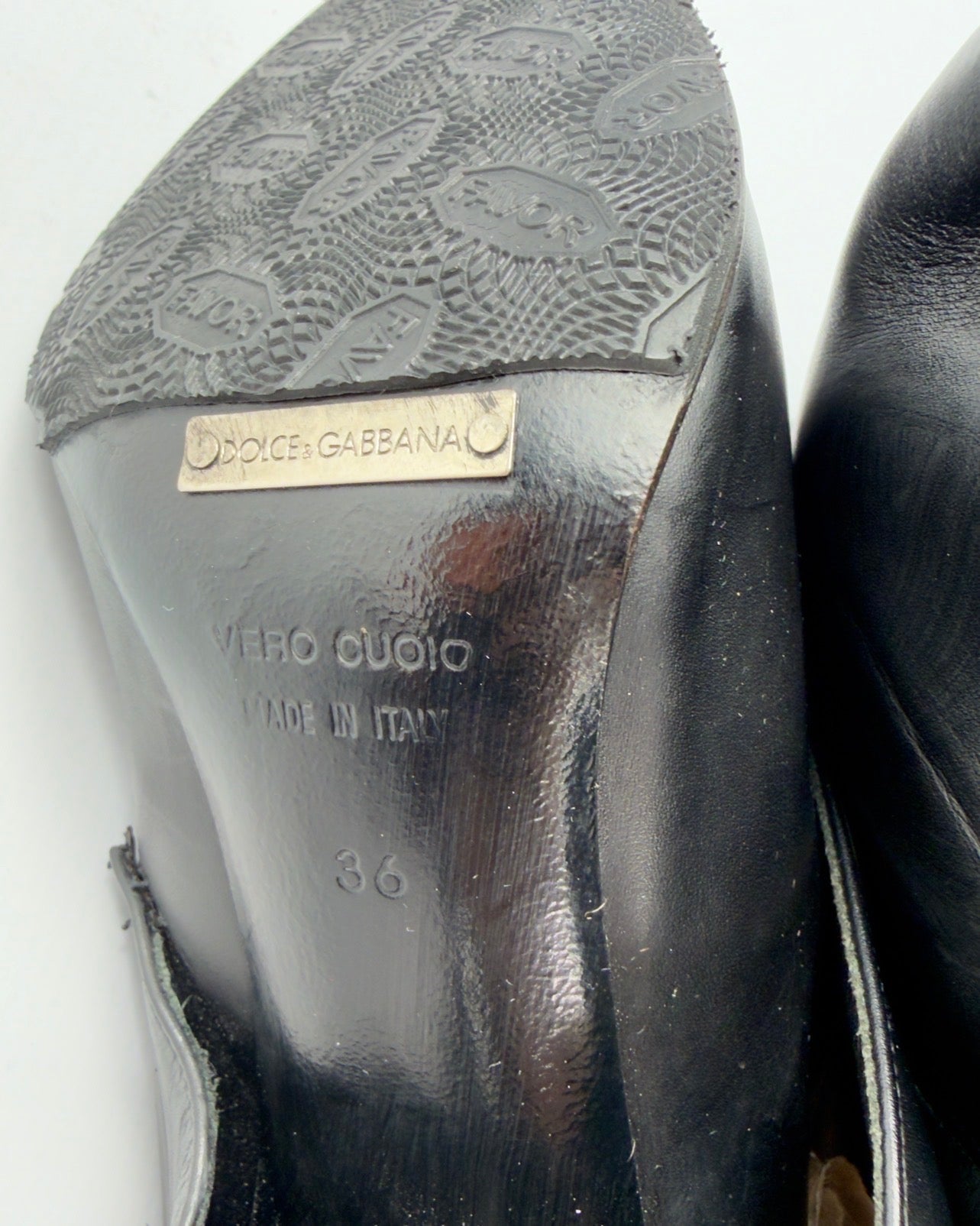 Dolce & Gabbana 2003 Buckle Heels — 36