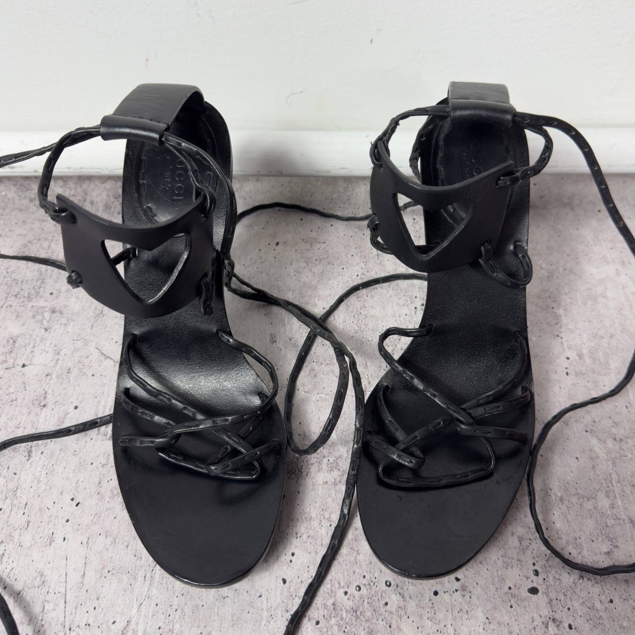 Gucci S/S 2002 Heart Cut Out Leather Wrap Heels — 39/40