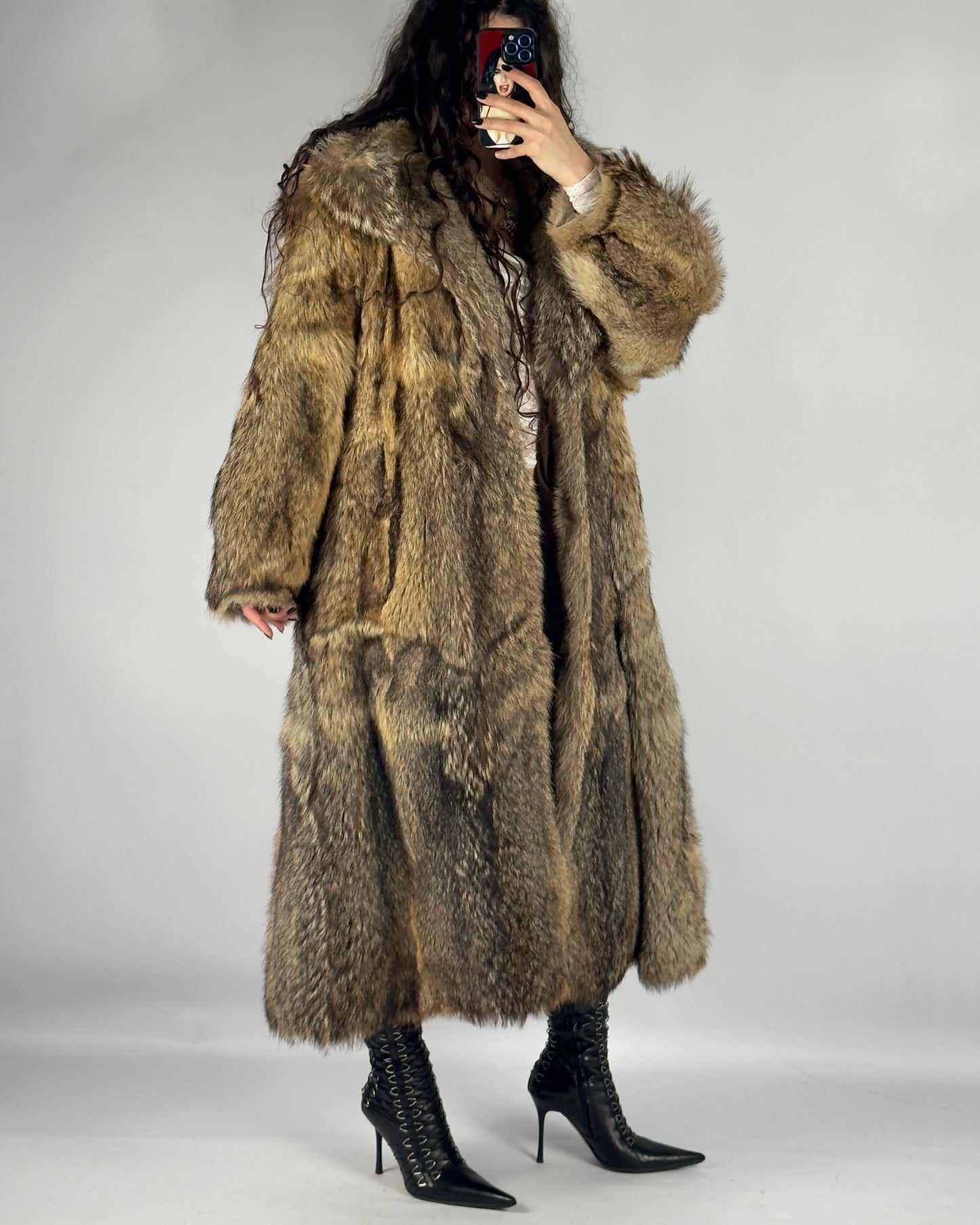 Vintage Fur Coat — S/XL