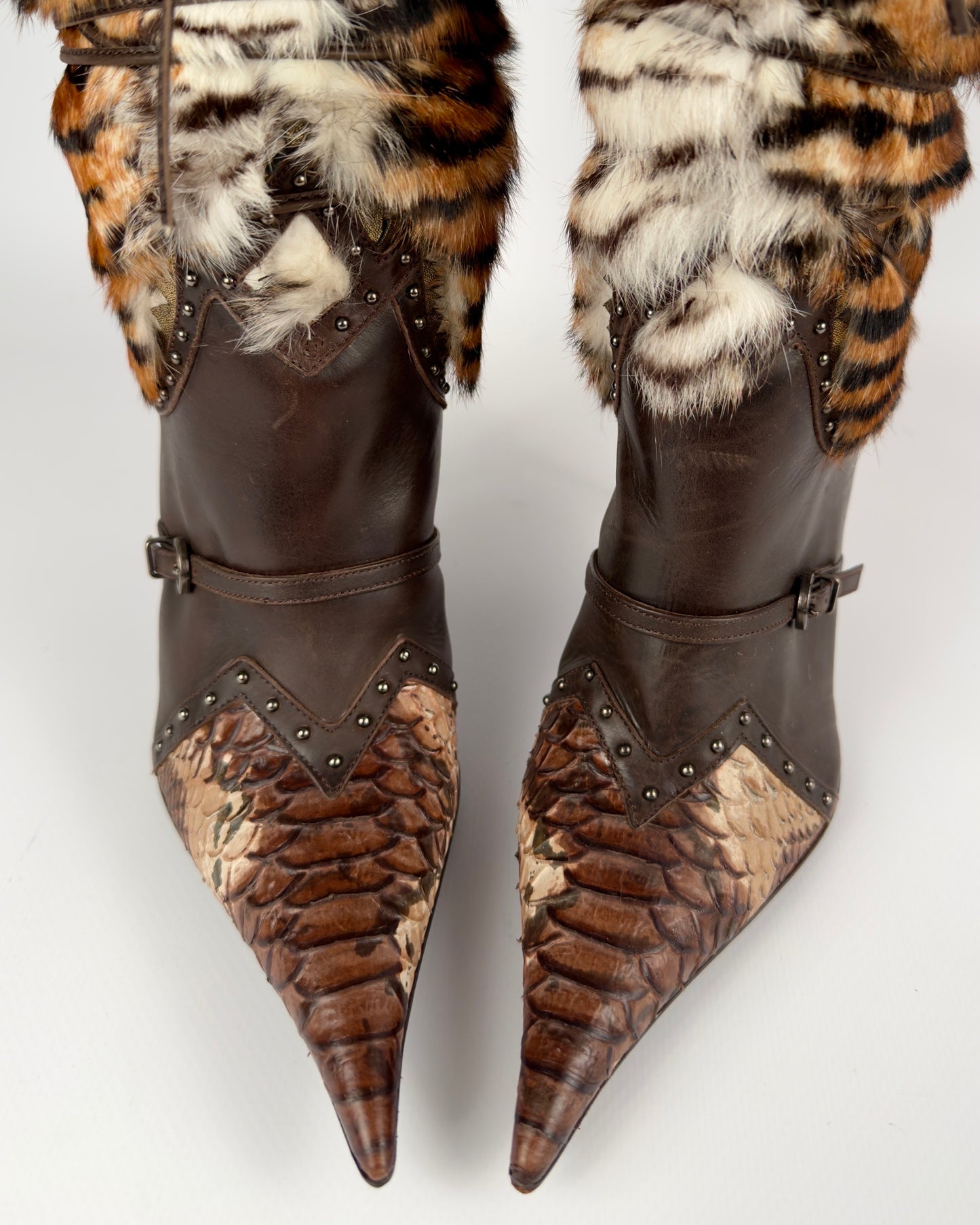 El Dante’s Couture Vintage Fur Boots — 39