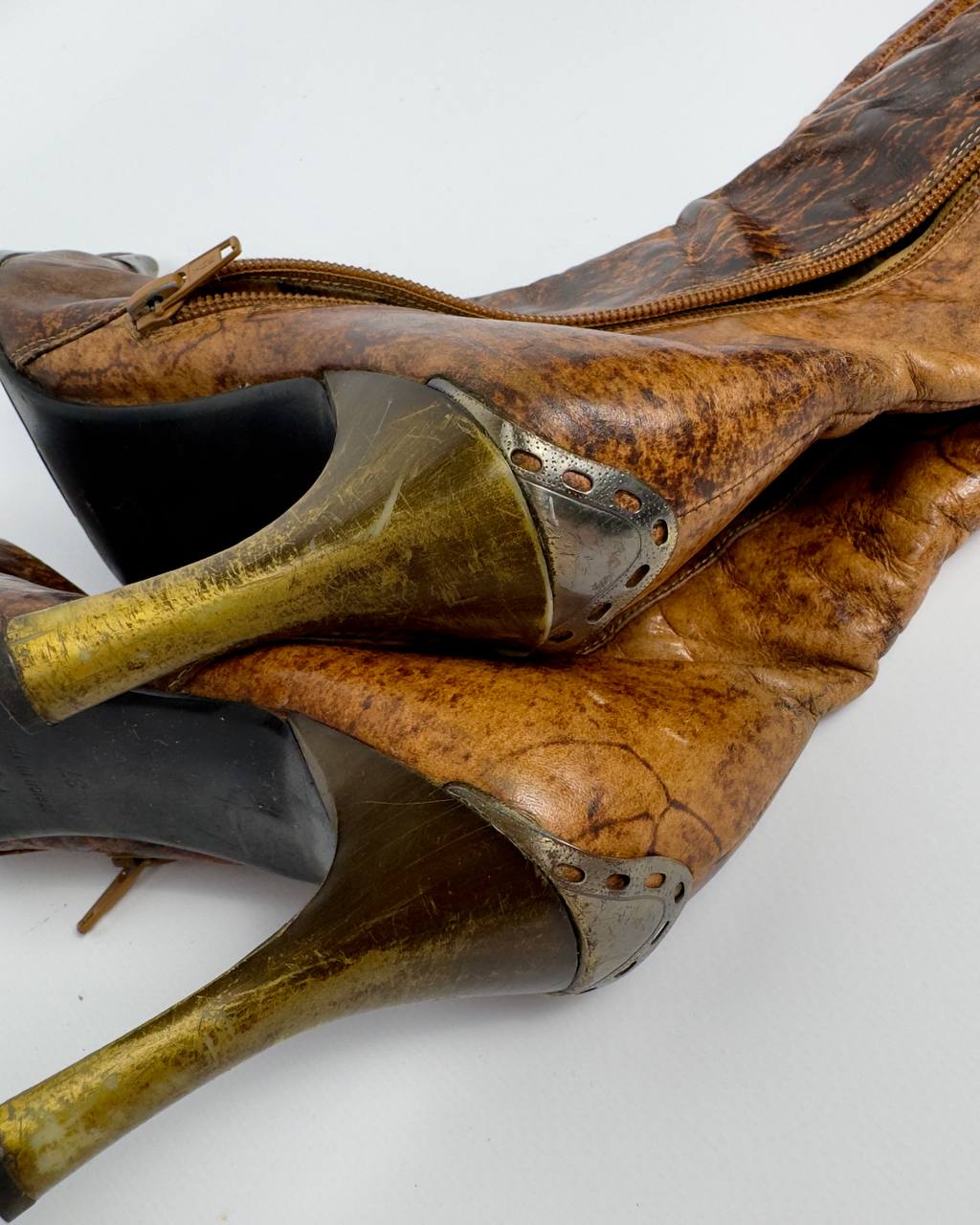 Vintage Italian Leather Boots — 37