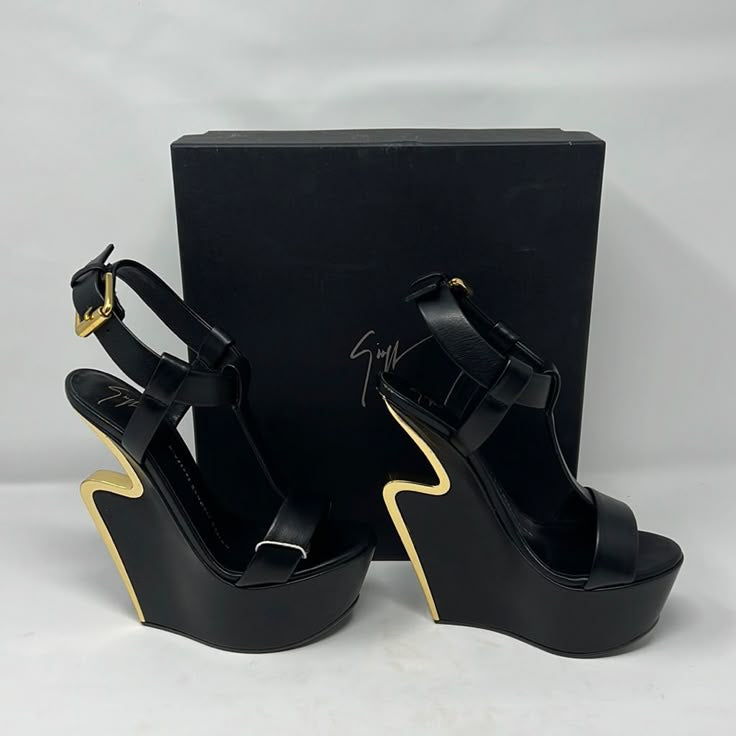 Giuseppe Zanotti Wedge Heels — 37