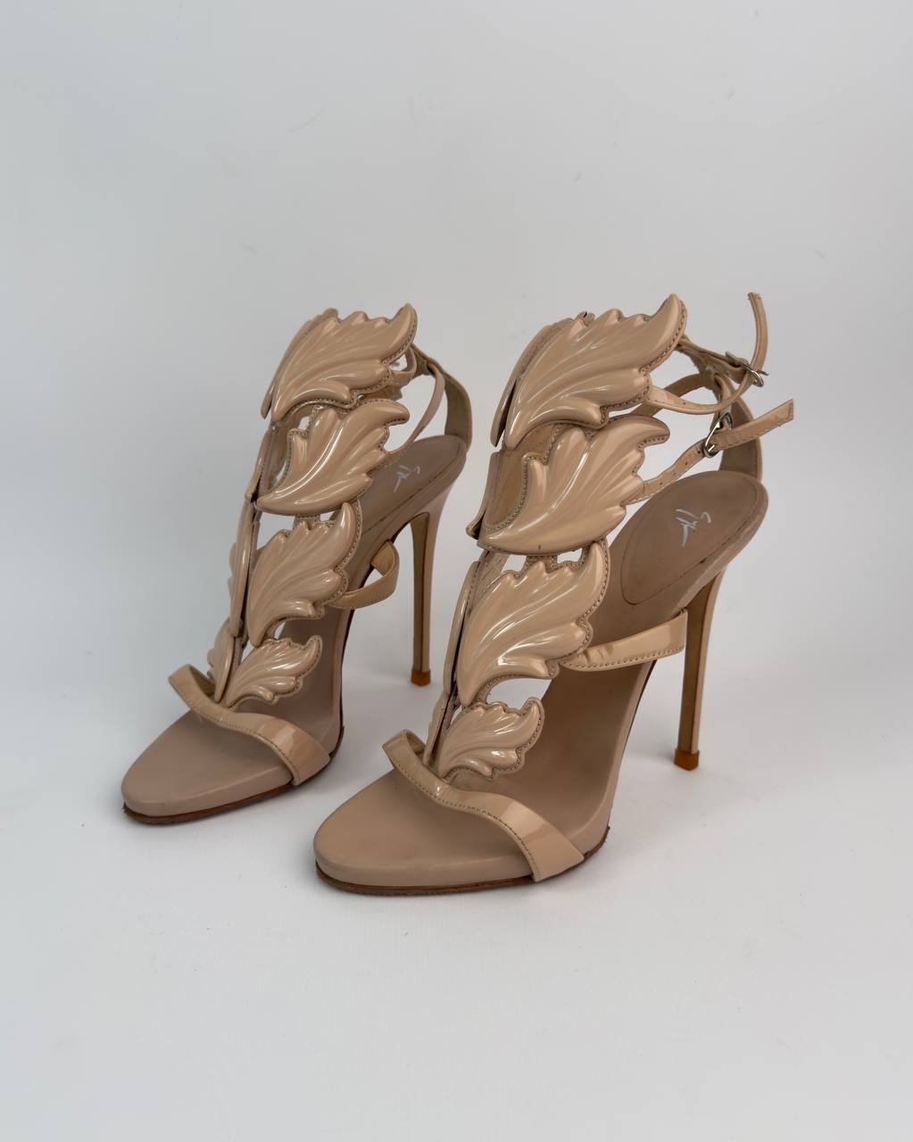 Giuseppe Zanotti Cruel Summer Beige Wing Heels — 38/38.5