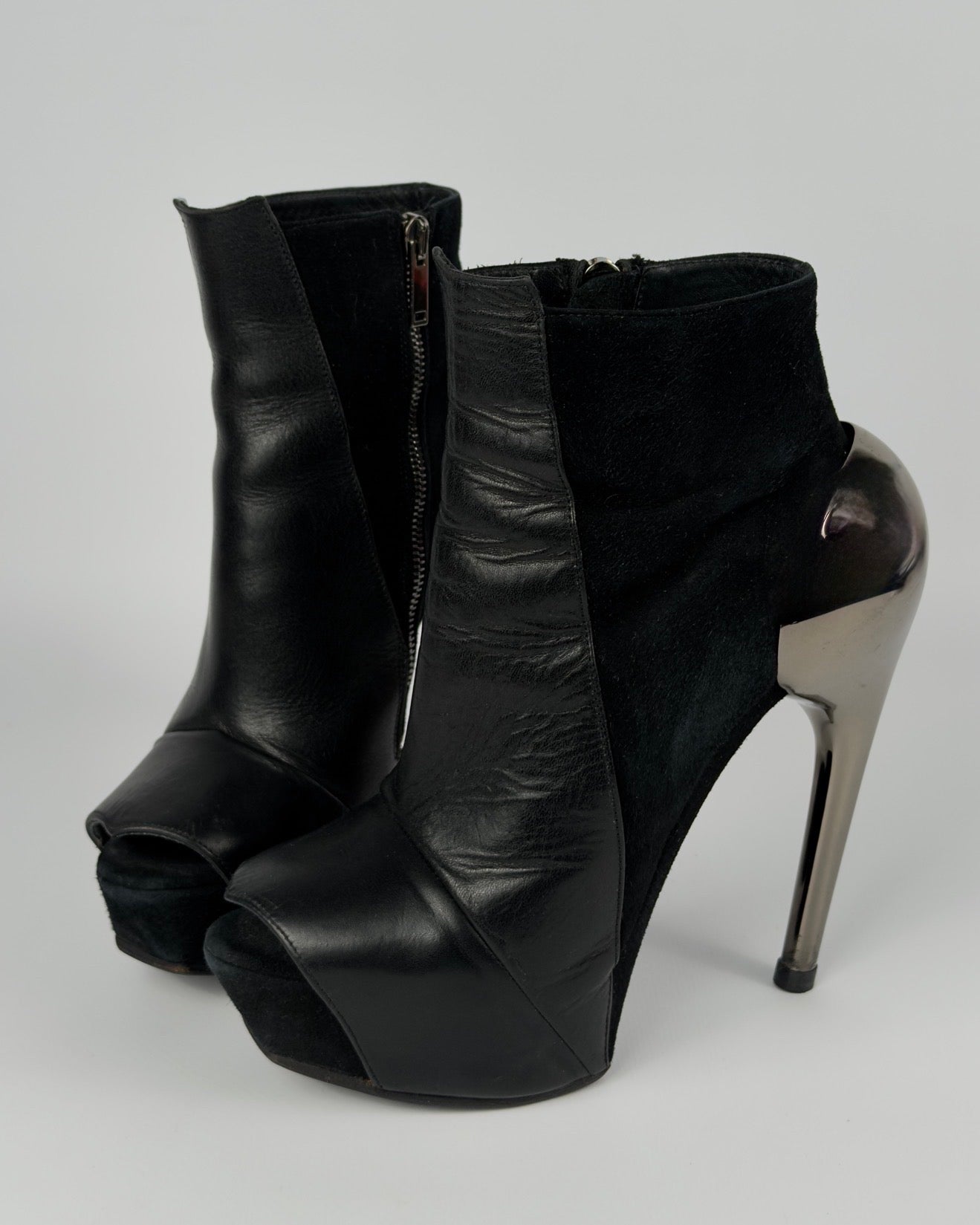 Gareth Pugh S/S 2013 Heel Boots — 37/38
