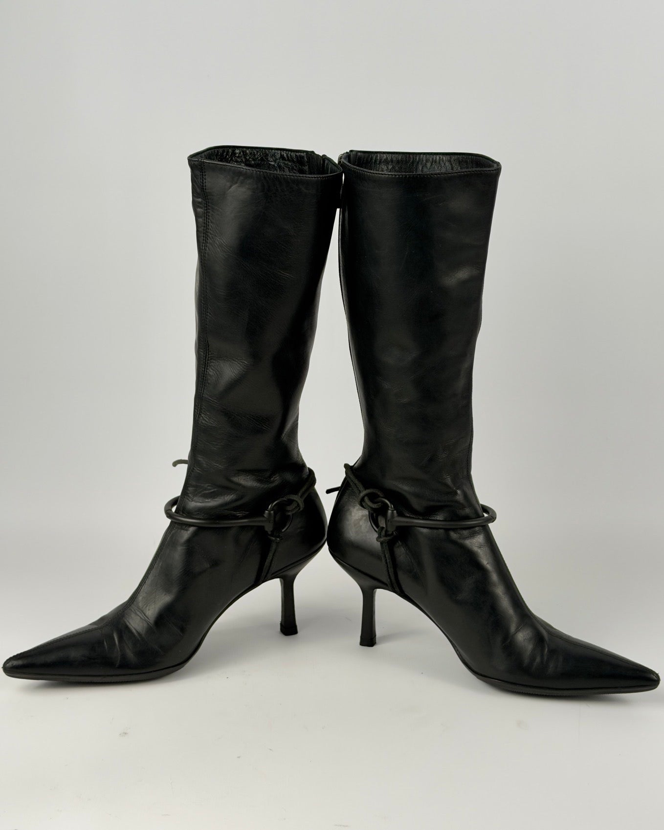 GUCCI BY TOM FORD AW99 HORSEBIT HARNESS RIDING HEEL BOOTS — 36.5