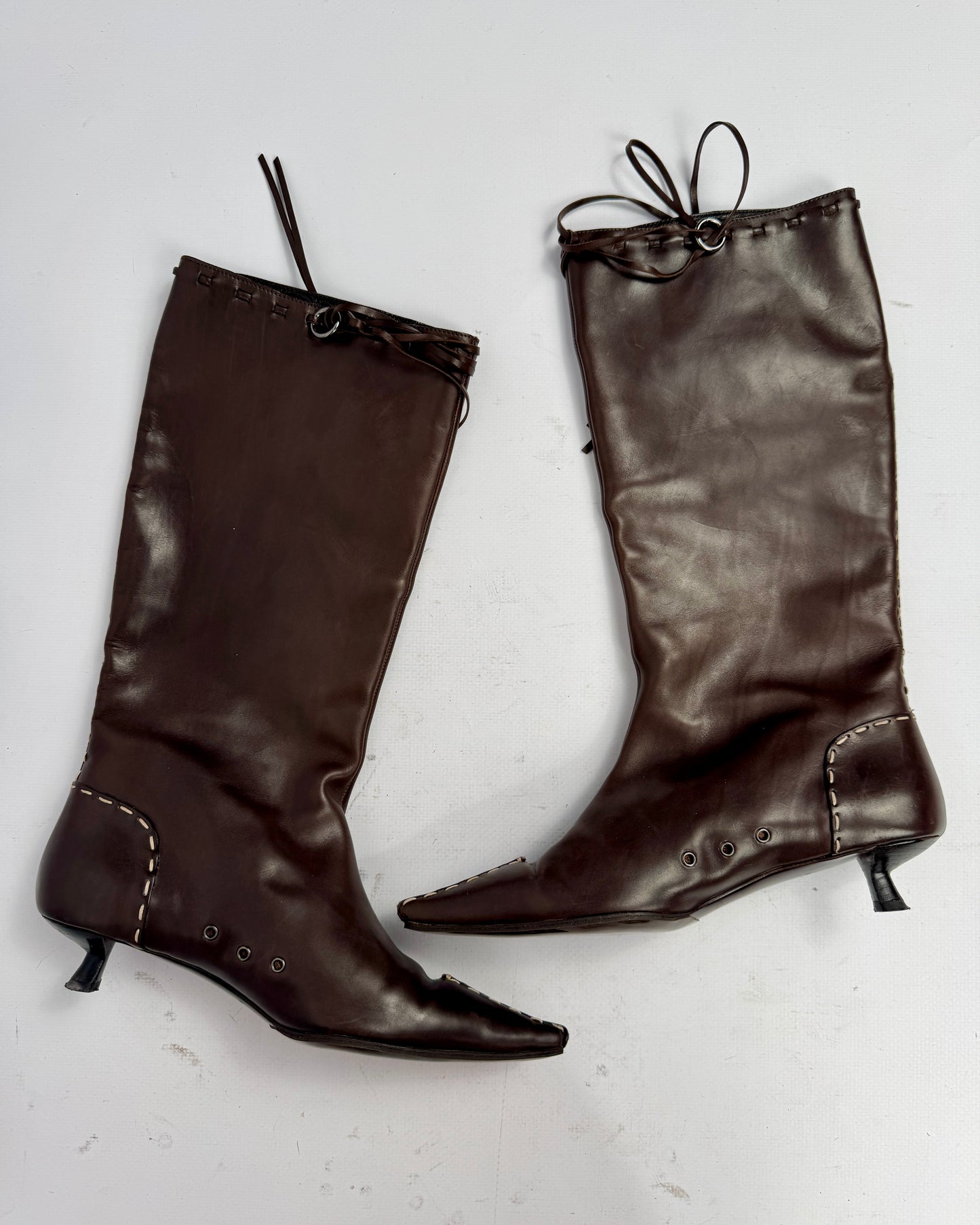 Fendi Brown Leather Kitten Heel Tube Boots — 37.5