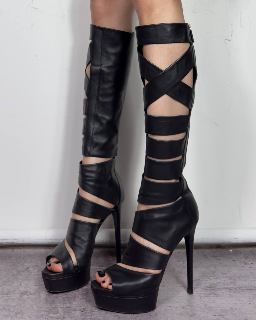 Gucci SS2010 Helena Runway Cut Out Gladiator Boots