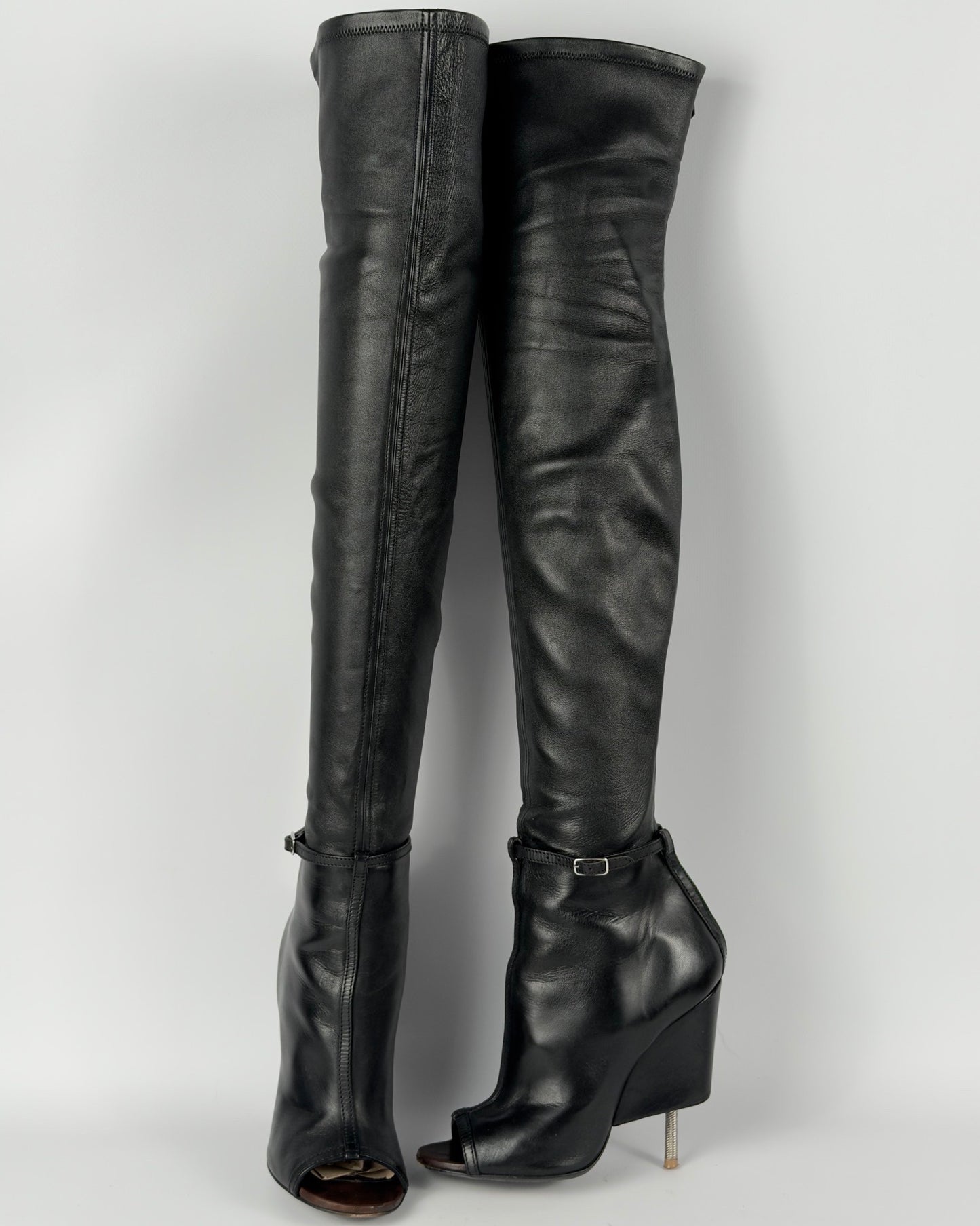 Givenchy S/S 2015 Narlia Runway Leather Boots — 36/37