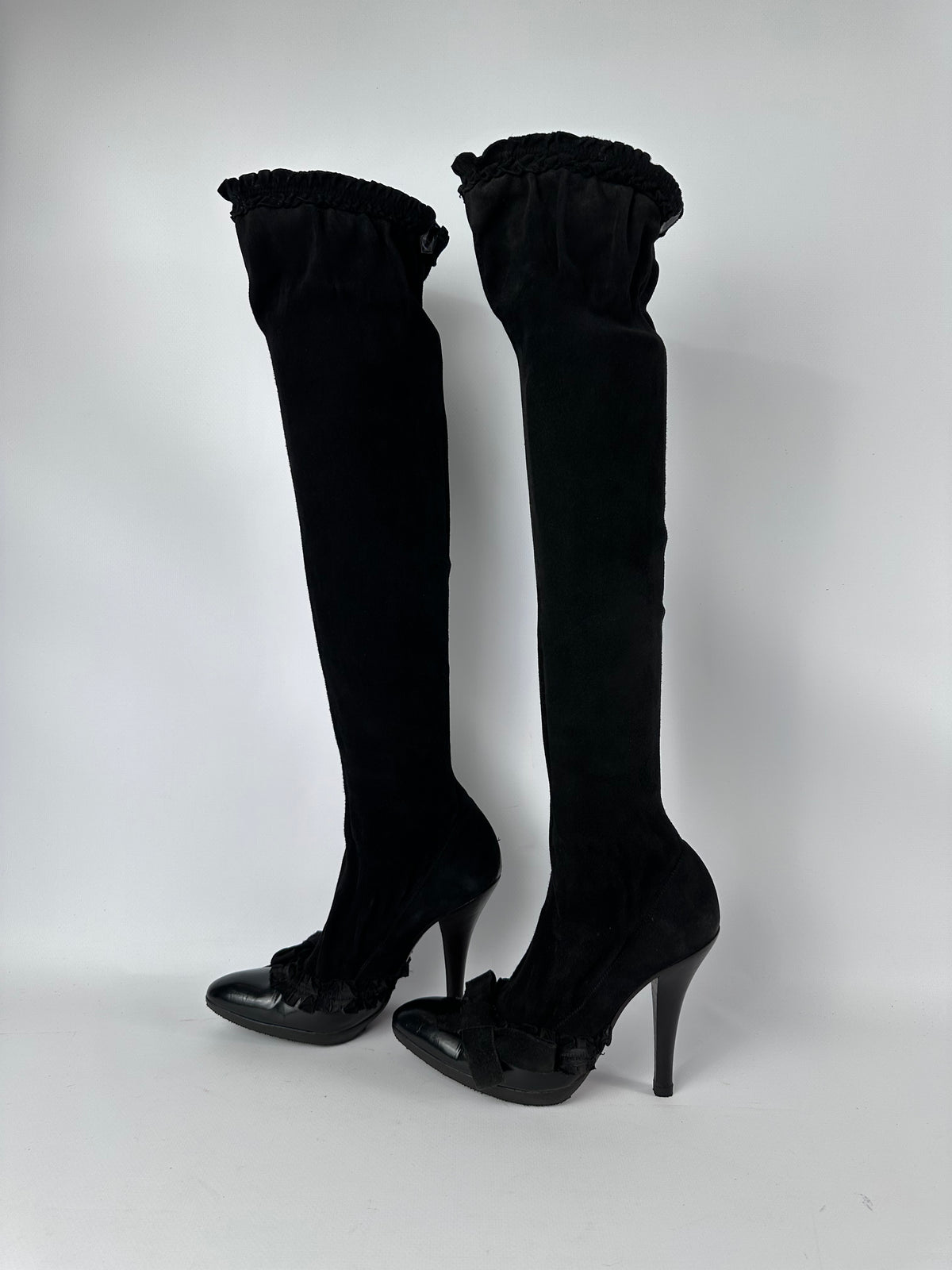 Tom Ford for Yves Saint Laurent F/W 2001 AD Campaign Over Knee Boots — 39