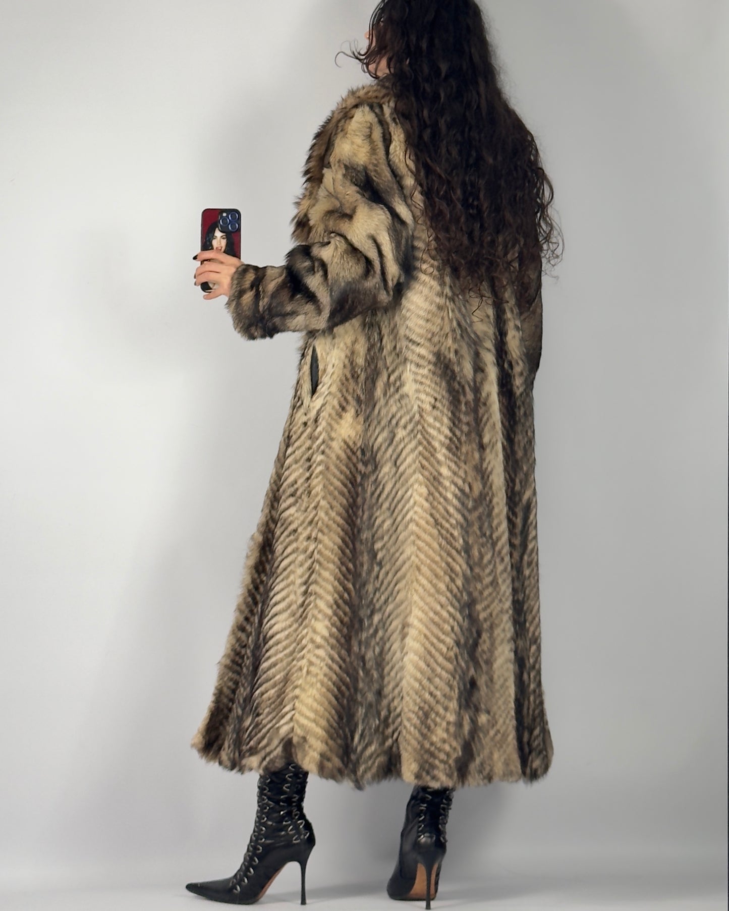 Vintage Fur Coat — M/L