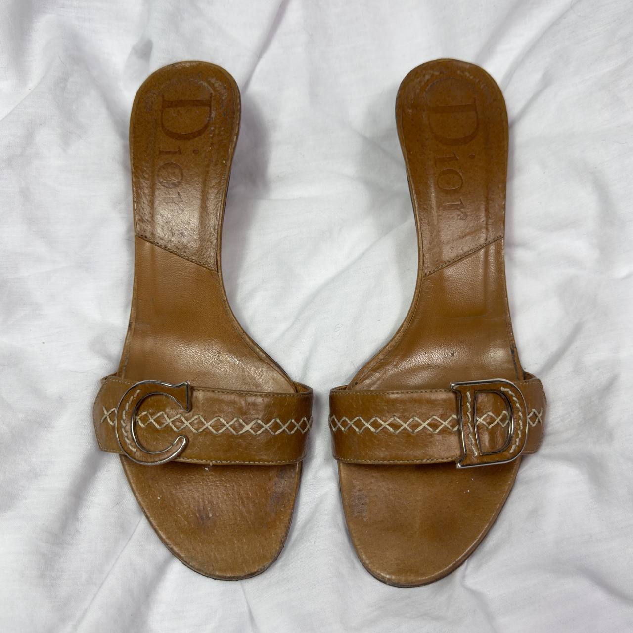 Christian Dior by Galliano FW05 Vintage Kitten Heels — 36.5