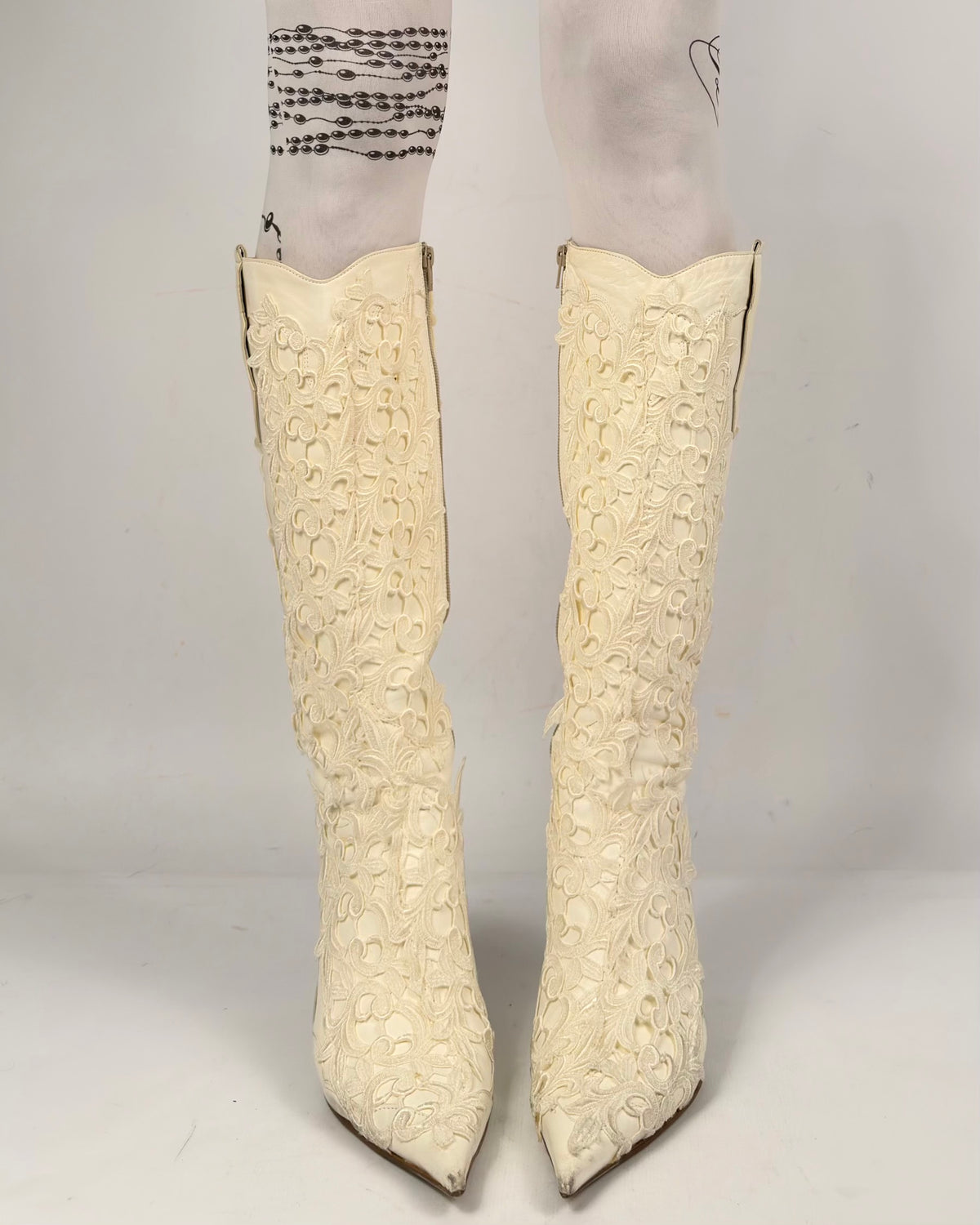 Vintage Italian Lace Appliqué Leather Boots — 40