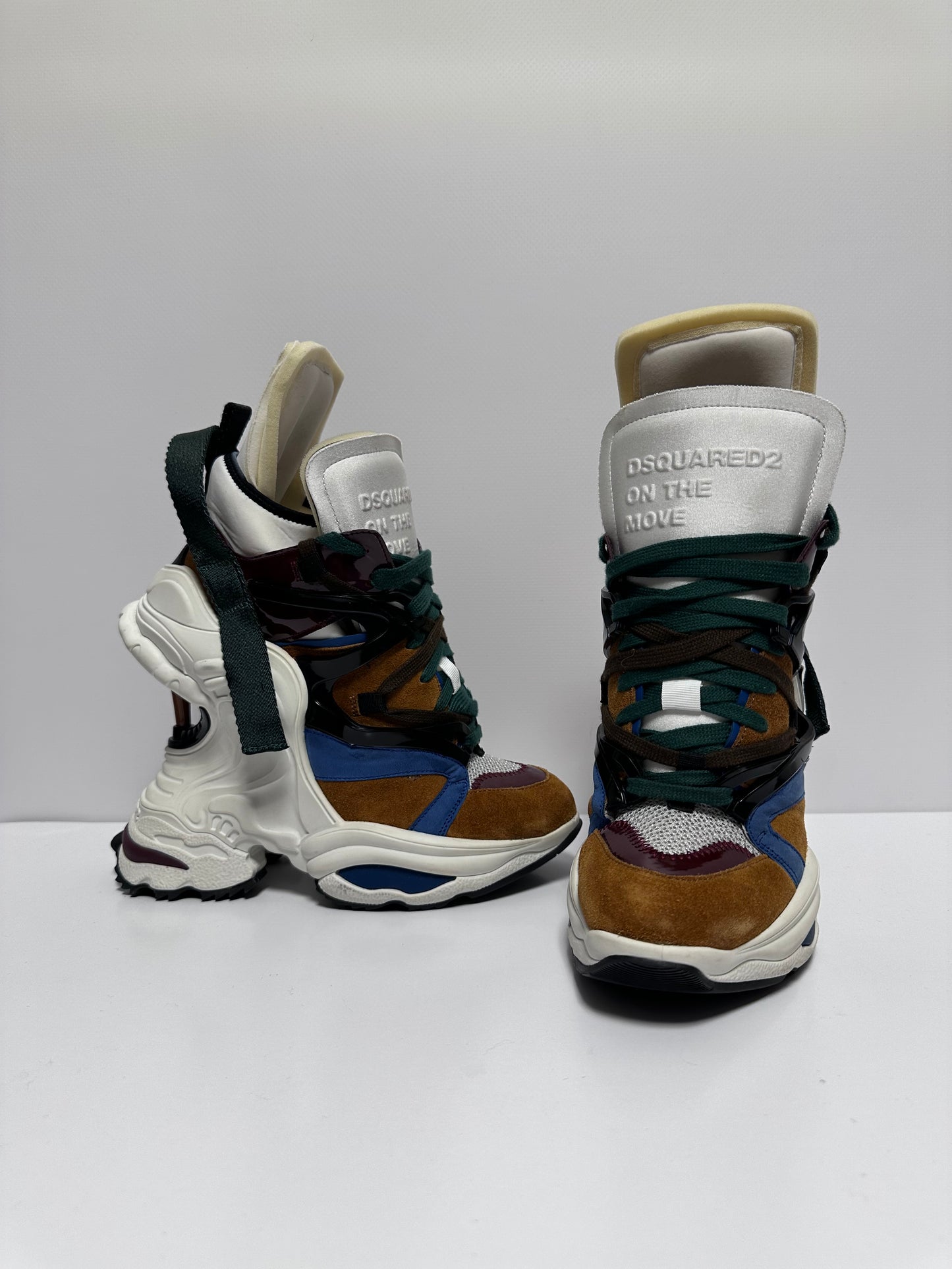 Dsquared2 S/S 2019 The Giant Sneaker Heels — 39