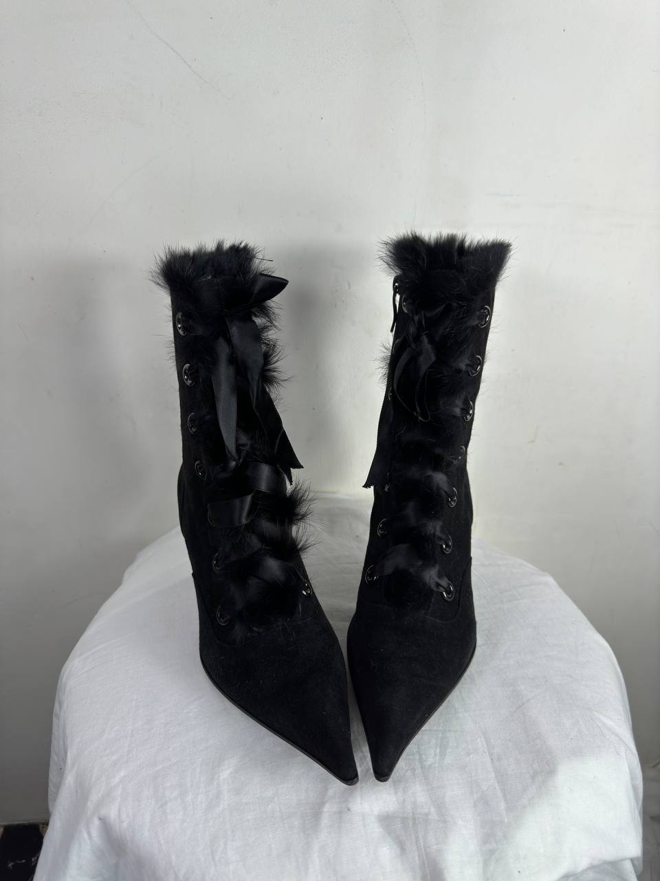 Vintage Italian Lace Up Boots — 36